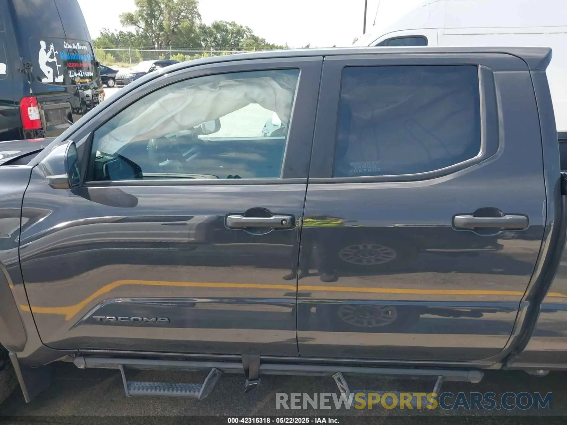 14 Photograph of a damaged car 3TMLB5JN3RM018694 TOYOTA TACOMA 2024