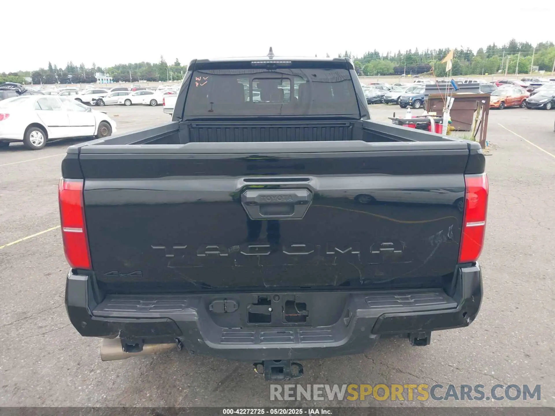 16 Photograph of a damaged car 3TMLB5JN3RM047323 TOYOTA TACOMA 2024