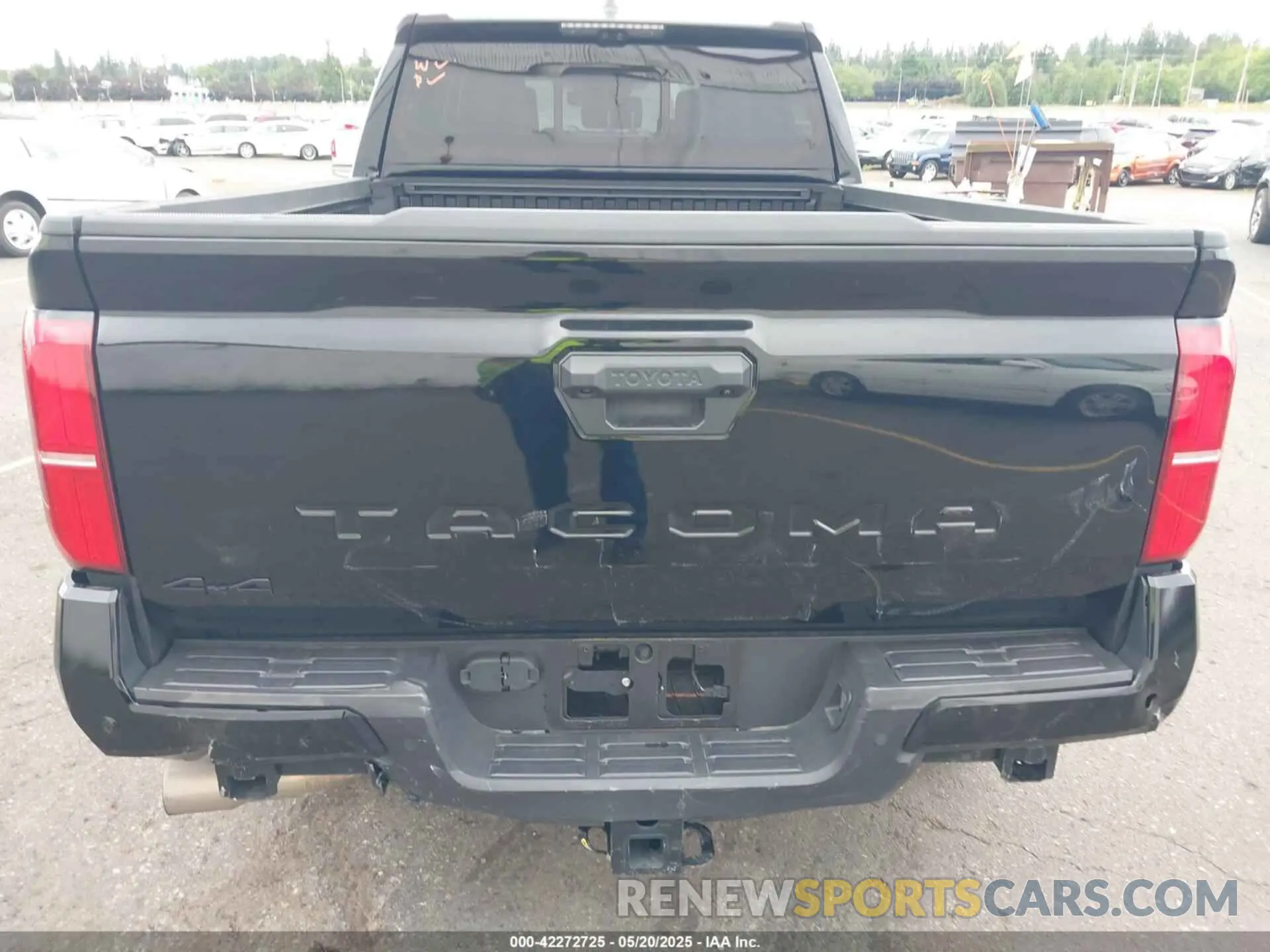 6 Photograph of a damaged car 3TMLB5JN3RM047323 TOYOTA TACOMA 2024