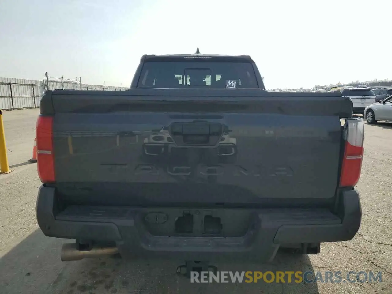 6 Photograph of a damaged car 3TMLB5JN4RM018560 TOYOTA TACOMA 2024
