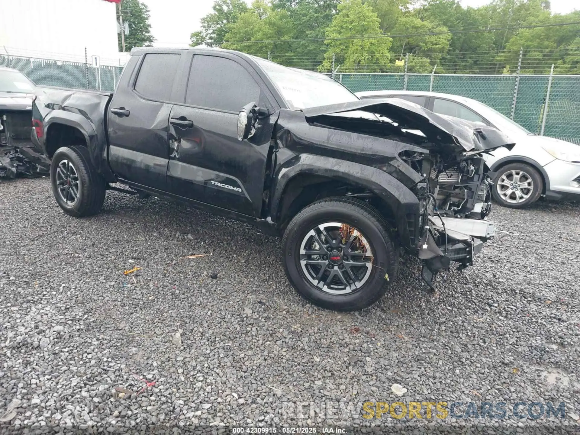 1 Photograph of a damaged car 3TMLB5JN4RM025895 TOYOTA TACOMA 2024