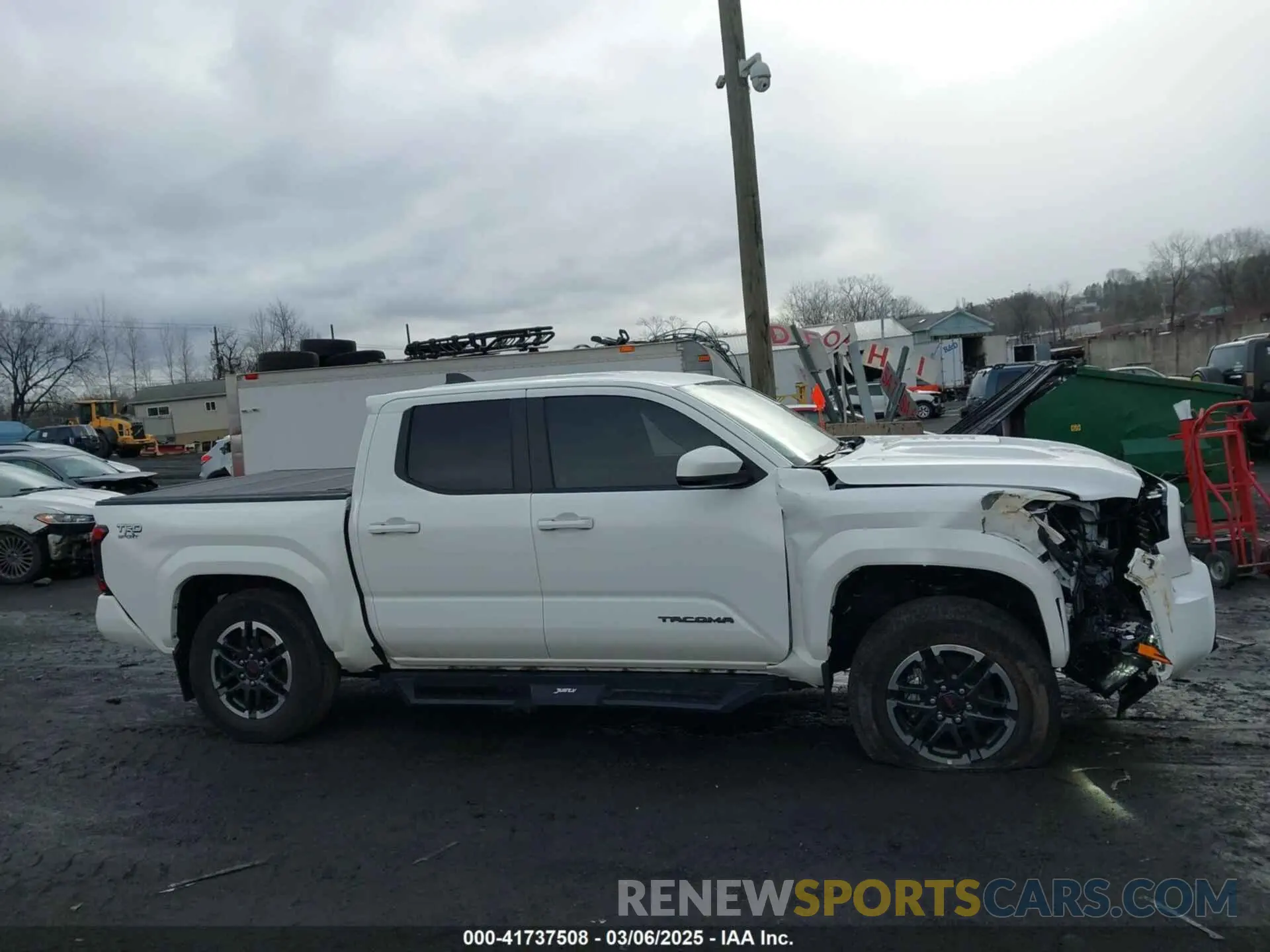 13 Photograph of a damaged car 3TMLB5JN4RM040560 TOYOTA TACOMA 2024