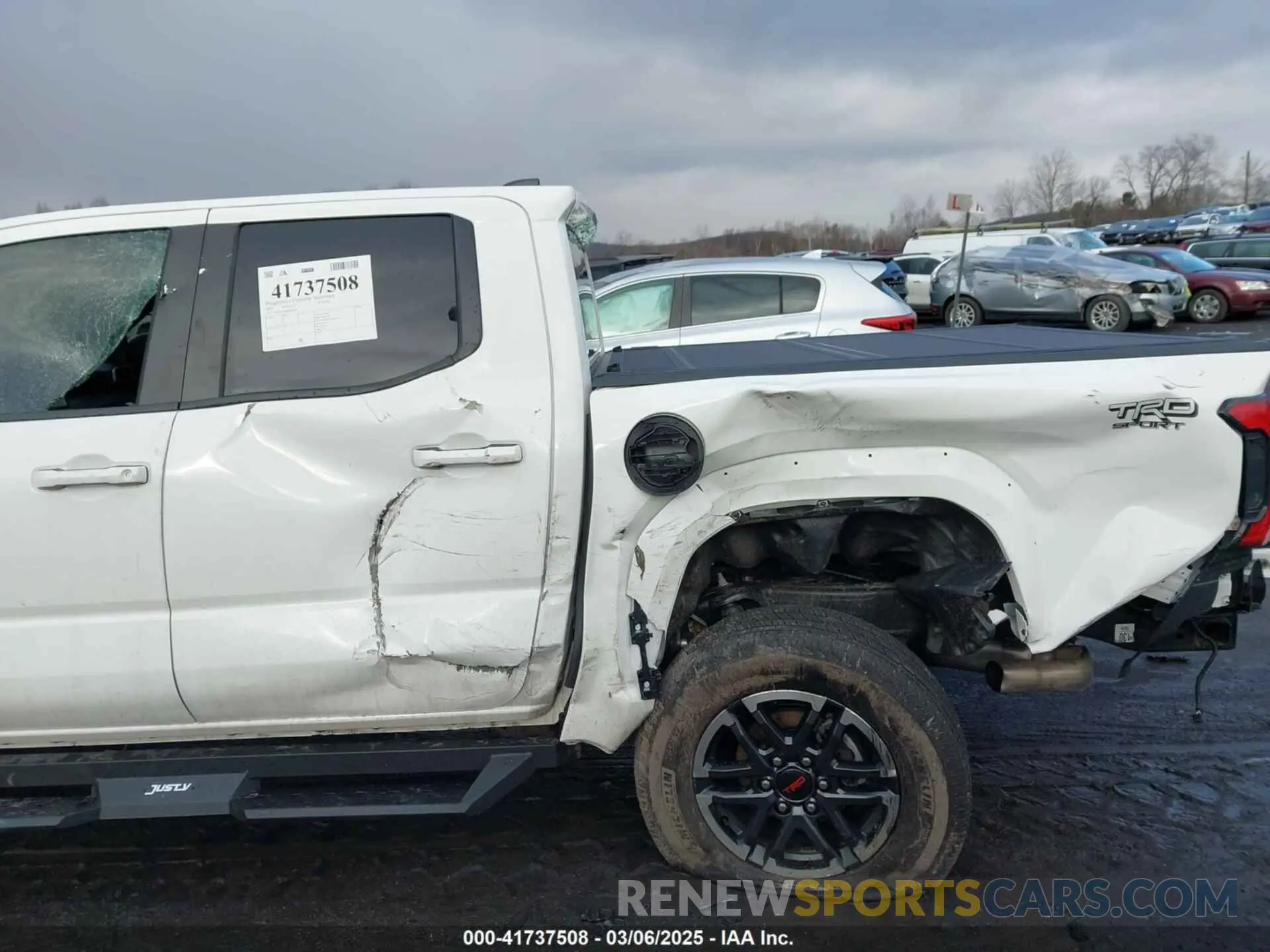 6 Photograph of a damaged car 3TMLB5JN4RM040560 TOYOTA TACOMA 2024