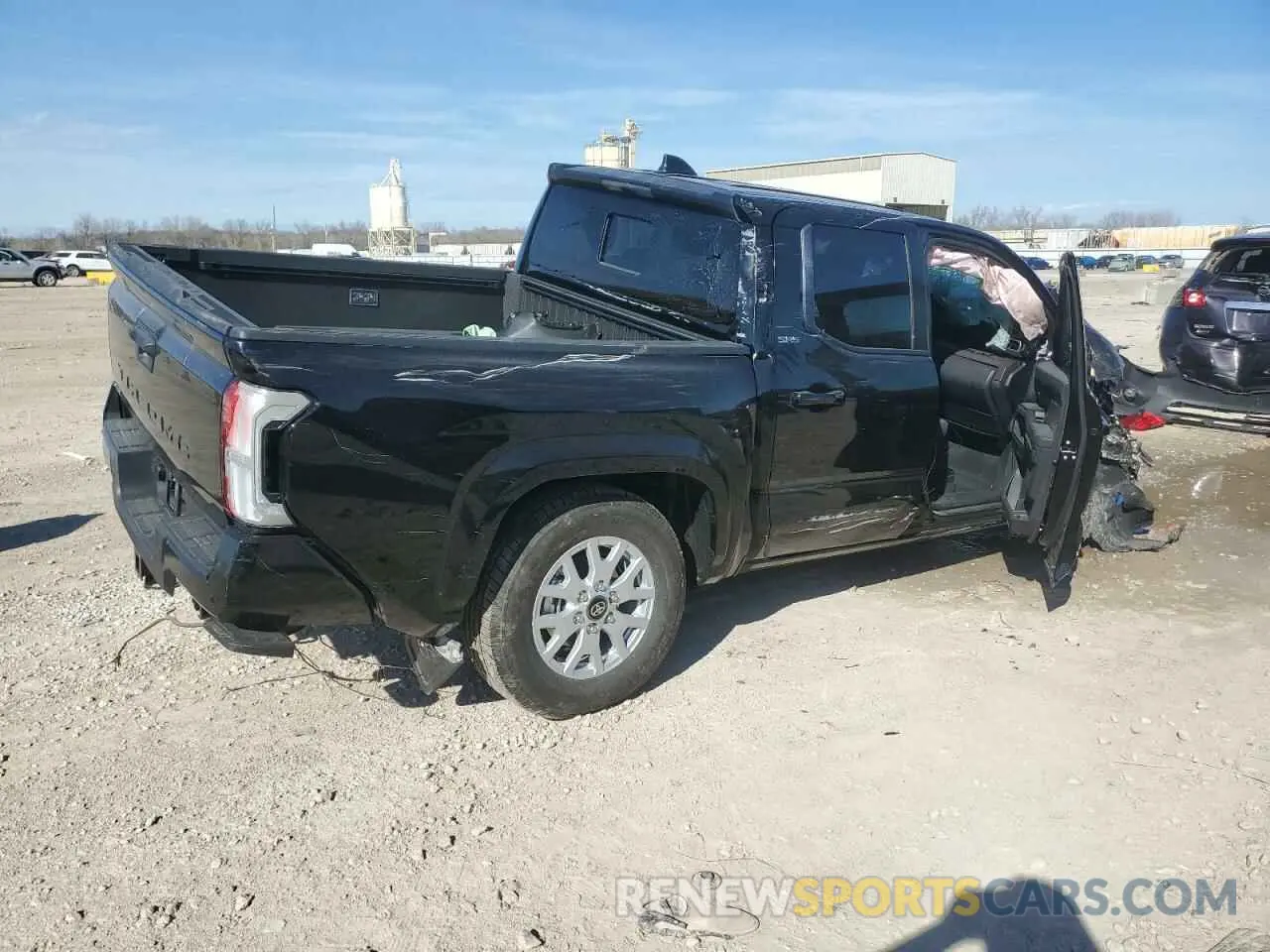 3 Photograph of a damaged car 3TMLB5JN4RM045516 TOYOTA TACOMA 2024