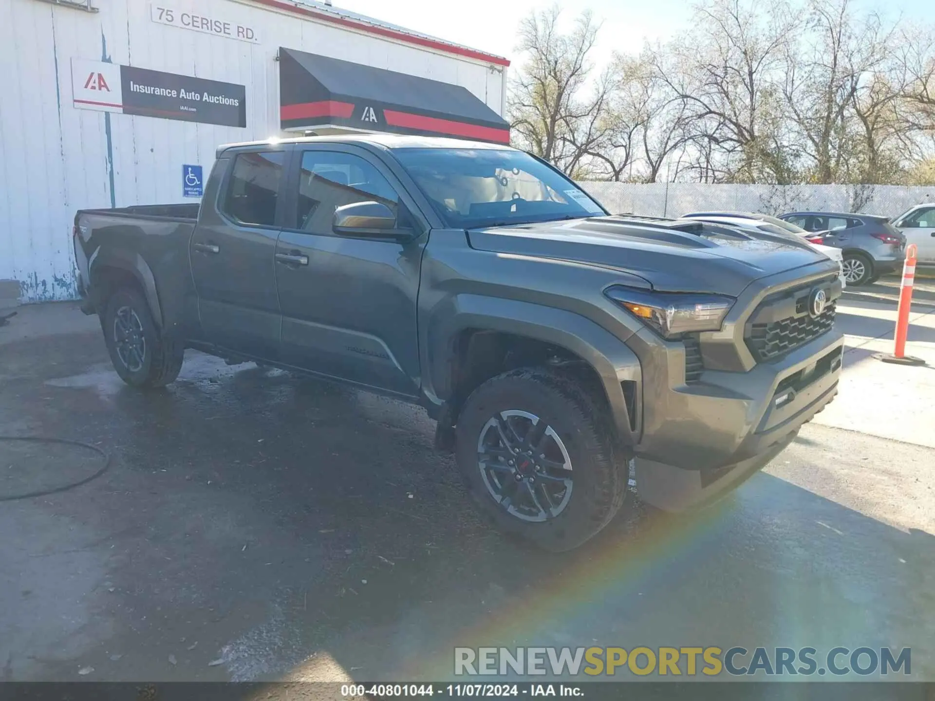 1 Photograph of a damaged car 3TMLB5JN4RM053972 TOYOTA TACOMA 2024