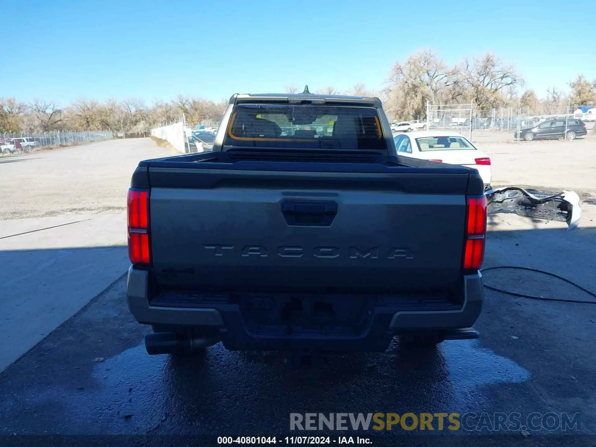16 Photograph of a damaged car 3TMLB5JN4RM053972 TOYOTA TACOMA 2024