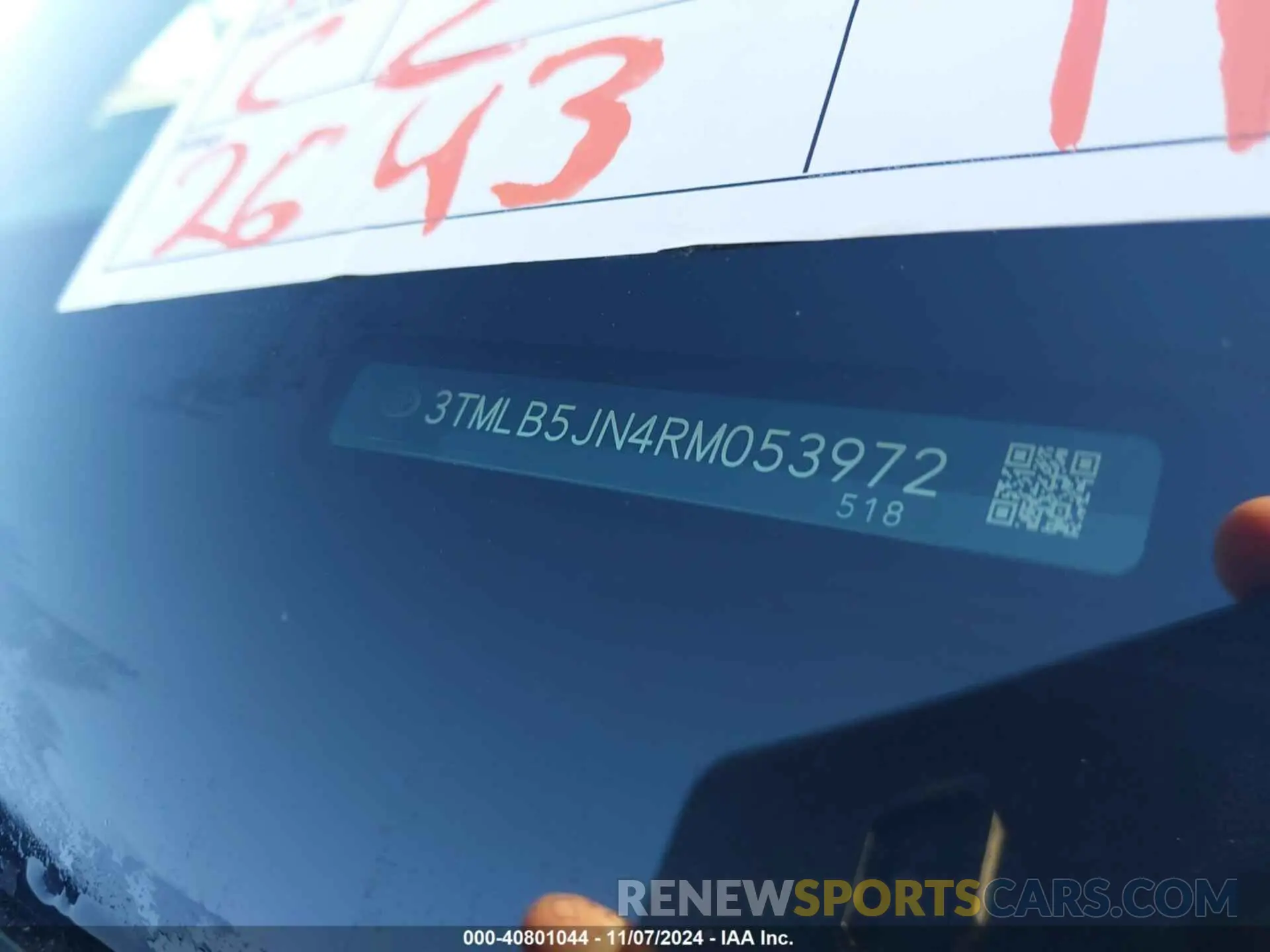 9 Photograph of a damaged car 3TMLB5JN4RM053972 TOYOTA TACOMA 2024
