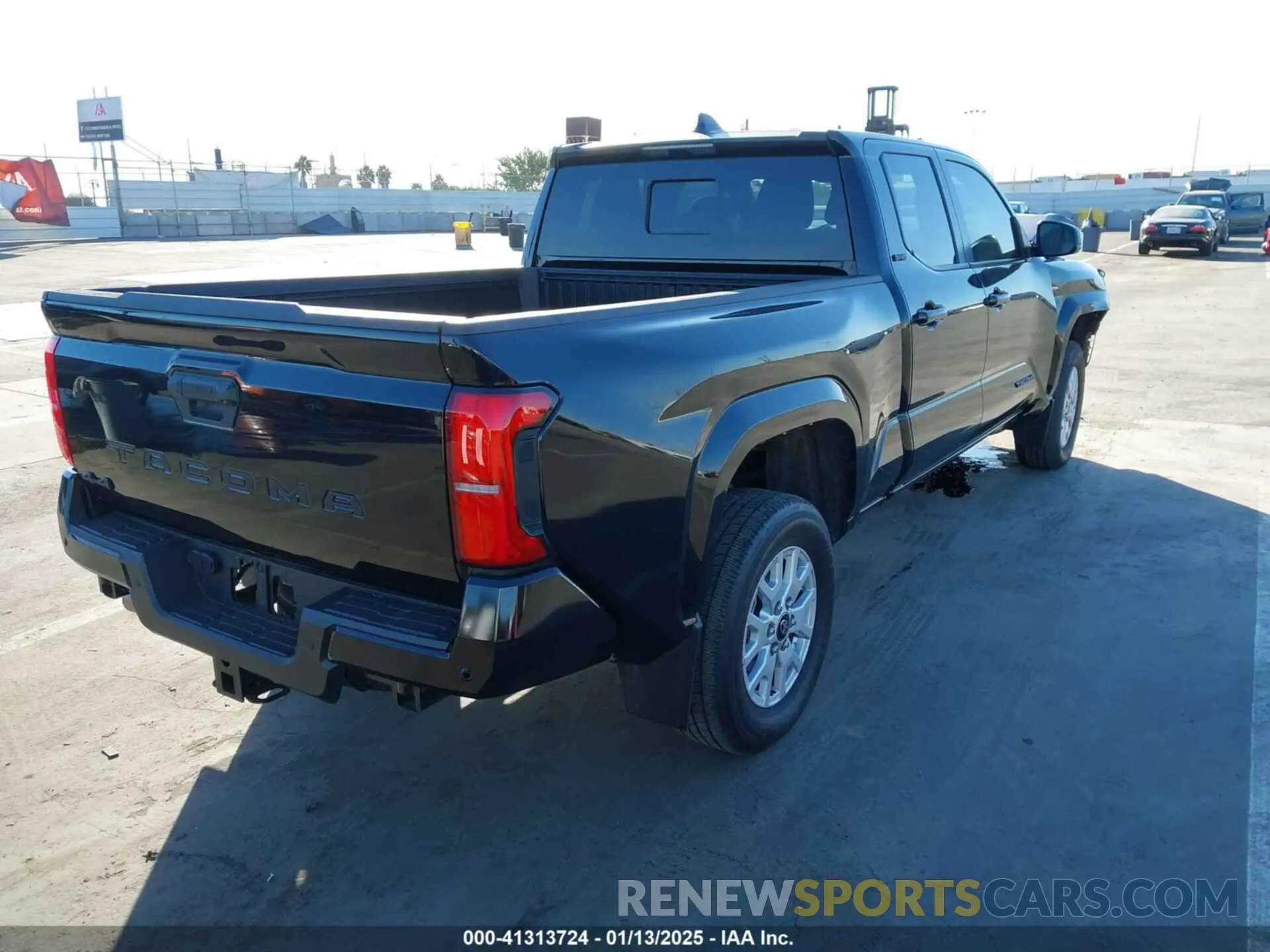 4 Photograph of a damaged car 3TMLB5JN5RM001735 TOYOTA TACOMA 2024