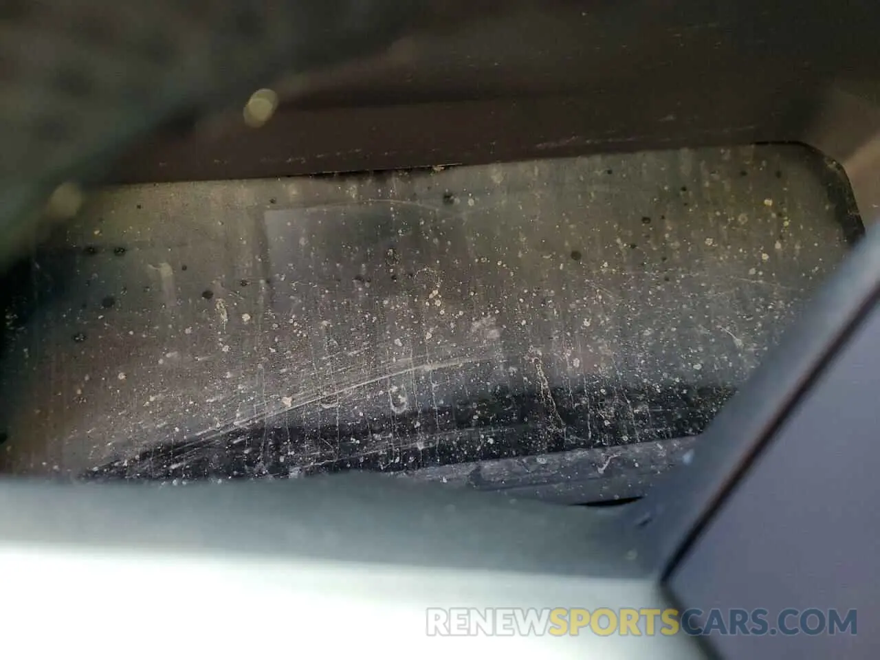 9 Photograph of a damaged car 3TMLB5JN5RM022276 TOYOTA TACOMA 2024