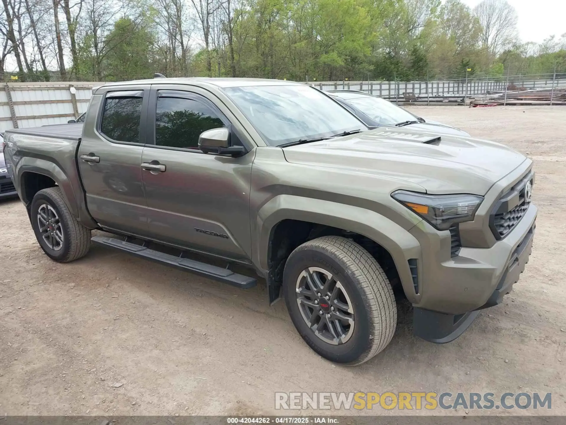 13 Photograph of a damaged car 3TMLB5JN5RM045248 TOYOTA TACOMA 2024