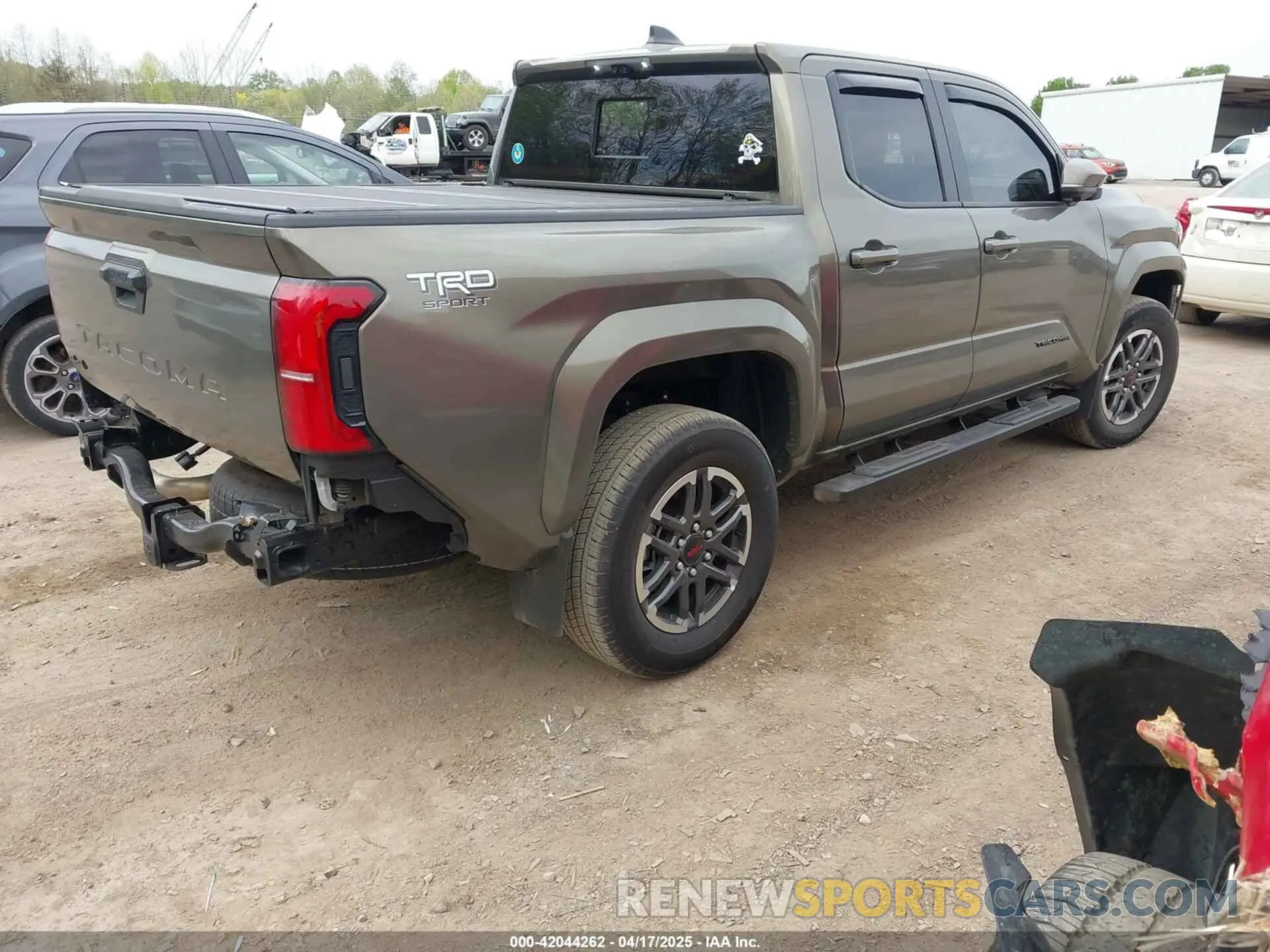 4 Photograph of a damaged car 3TMLB5JN5RM045248 TOYOTA TACOMA 2024