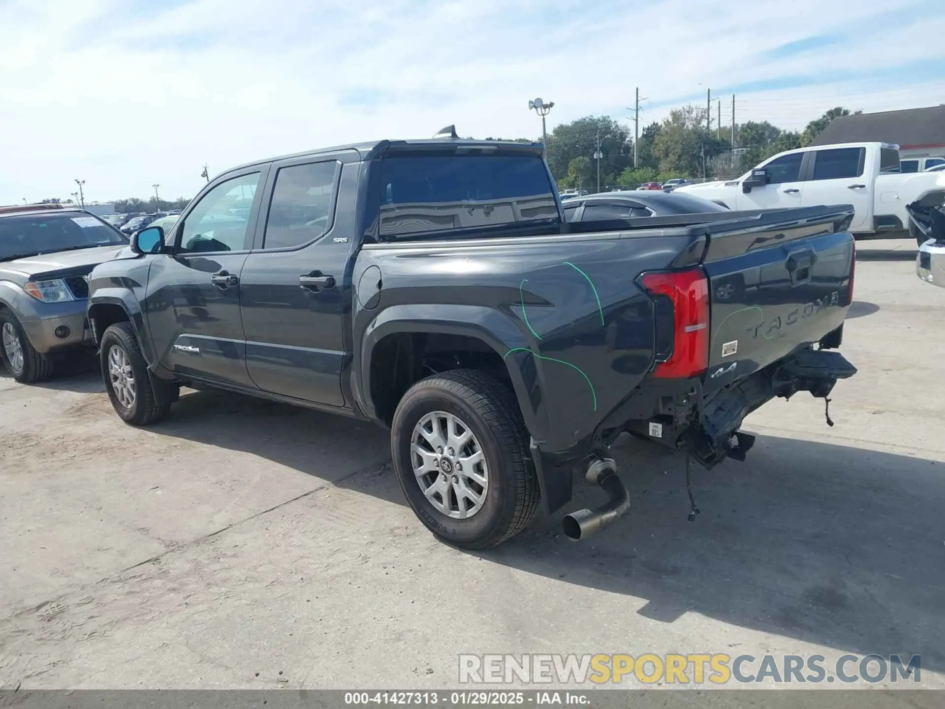 14 Photograph of a damaged car 3TMLB5JN5RM052698 TOYOTA TACOMA 2024