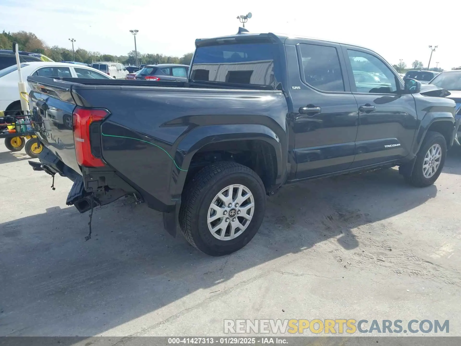 4 Photograph of a damaged car 3TMLB5JN5RM052698 TOYOTA TACOMA 2024