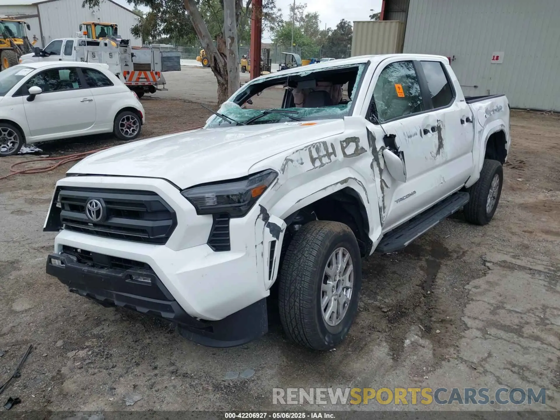 2 Photograph of a damaged car 3TMLB5JN5RM081702 TOYOTA TACOMA 2024
