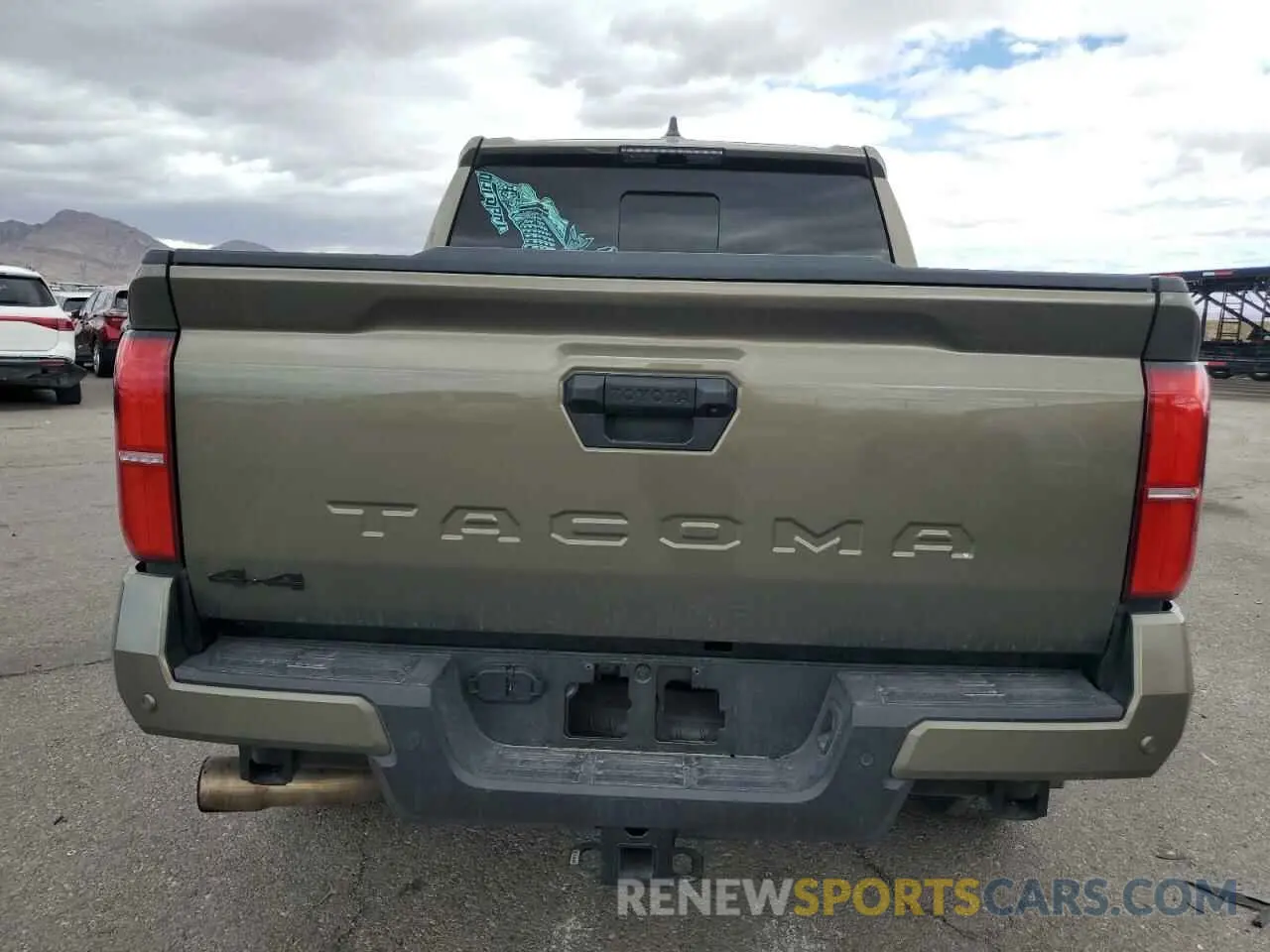 6 Photograph of a damaged car 3TMLB5JN6RM001632 TOYOTA TACOMA 2024