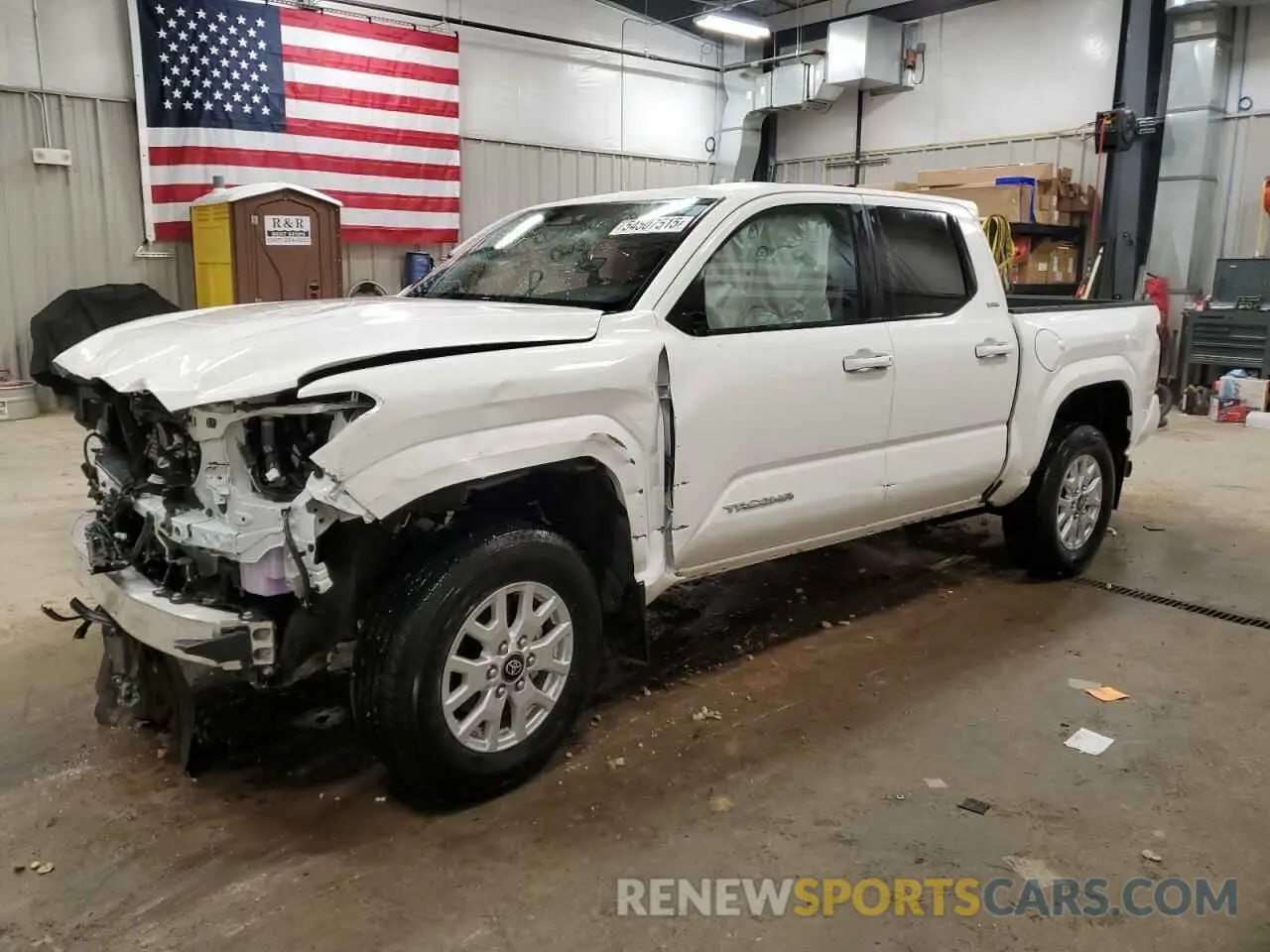 1 Photograph of a damaged car 3TMLB5JN6RM051804 TOYOTA TACOMA 2024