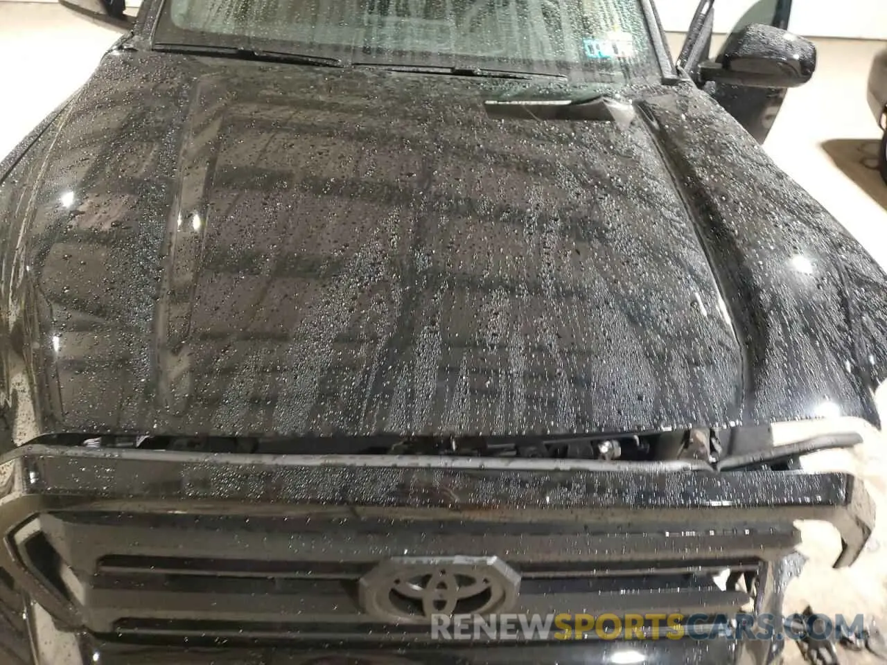 11 Photograph of a damaged car 3TMLB5JN6RM057781 TOYOTA TACOMA 2024