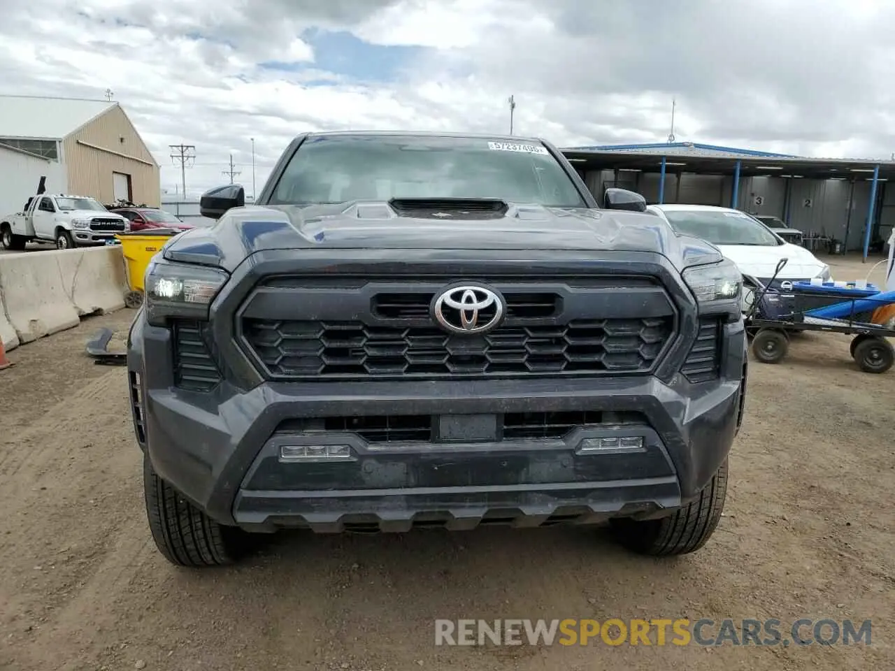5 Photograph of a damaged car 3TMLB5JN6RM058073 TOYOTA TACOMA 2024