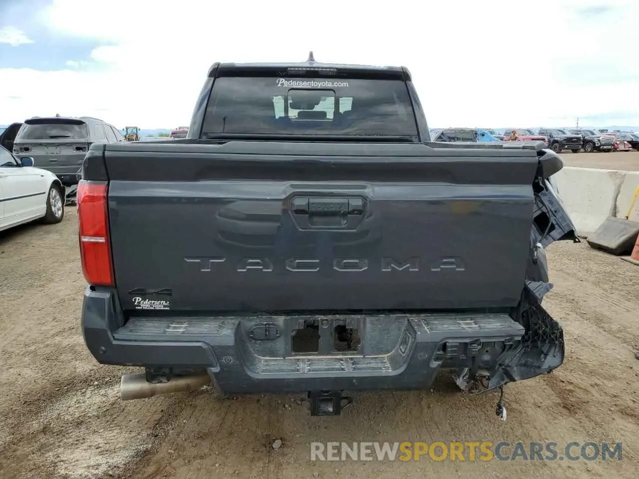 6 Photograph of a damaged car 3TMLB5JN6RM058073 TOYOTA TACOMA 2024