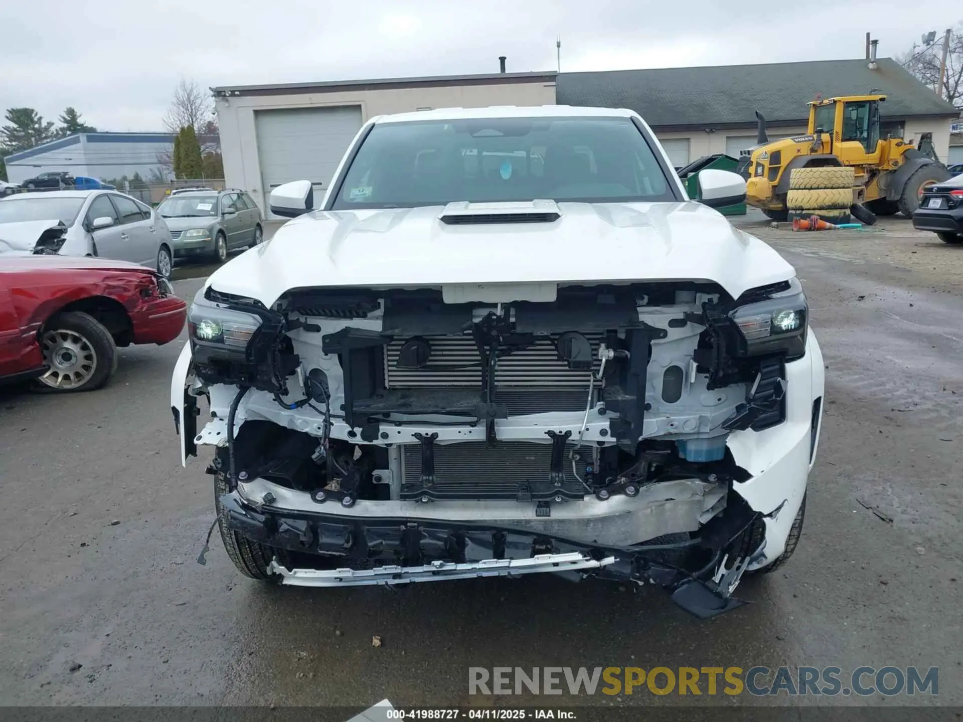 12 Photograph of a damaged car 3TMLB5JN6RM068697 TOYOTA TACOMA 2024