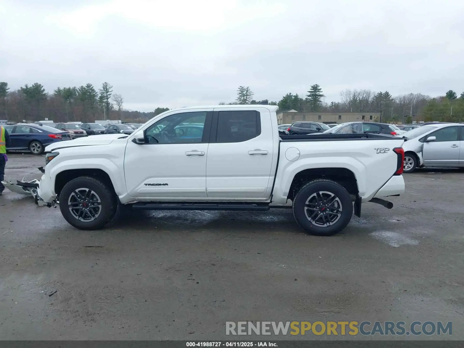 14 Photograph of a damaged car 3TMLB5JN6RM068697 TOYOTA TACOMA 2024