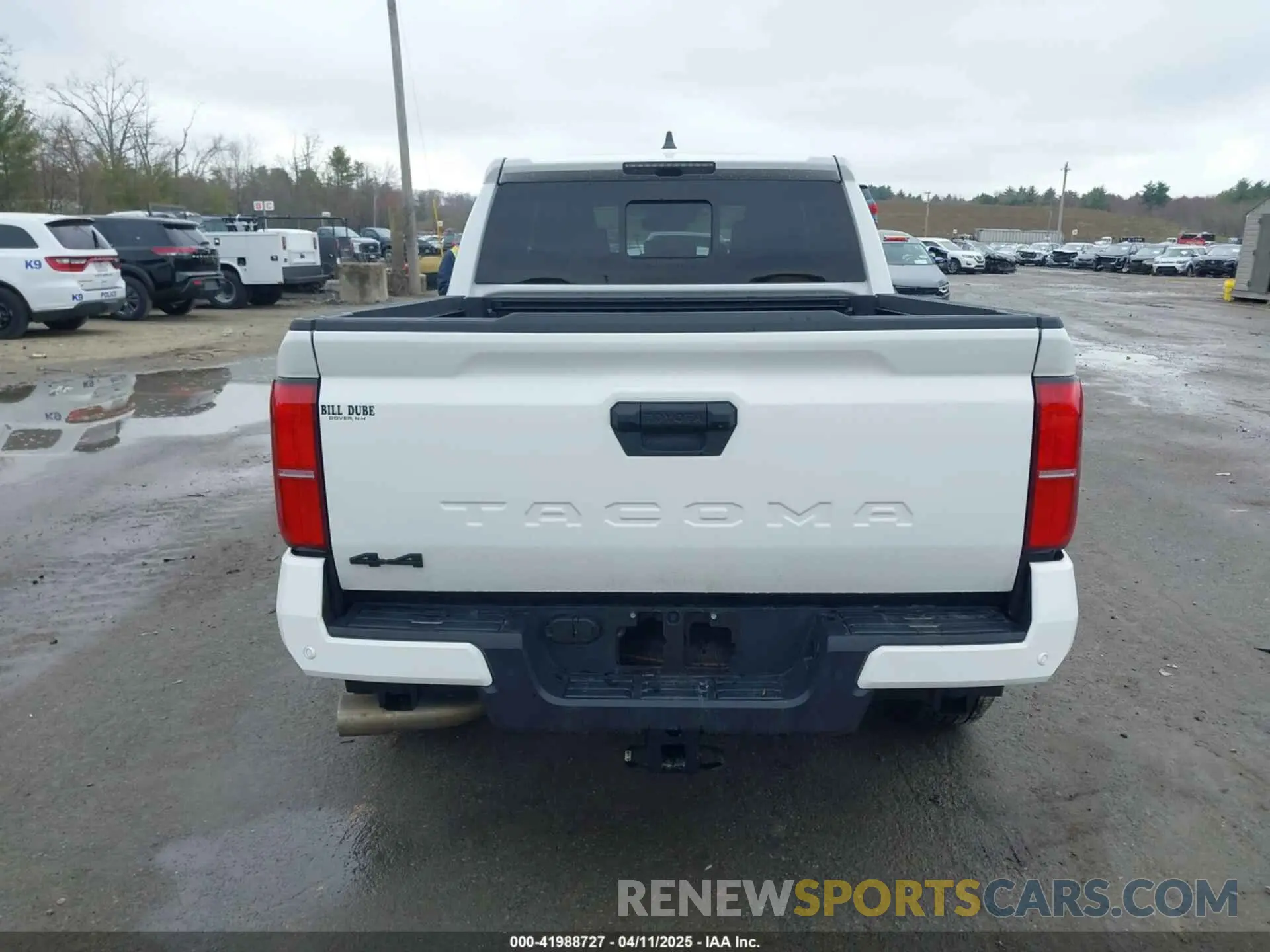 16 Photograph of a damaged car 3TMLB5JN6RM068697 TOYOTA TACOMA 2024