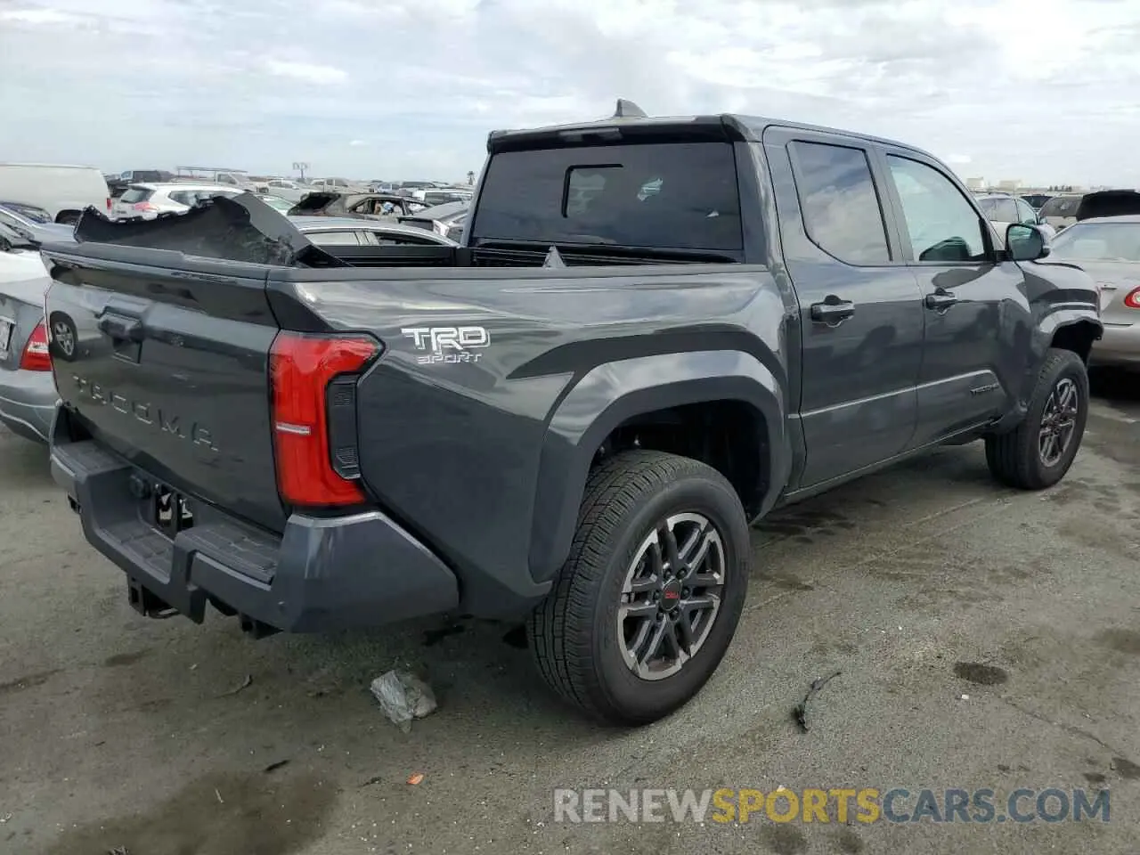 3 Photograph of a damaged car 3TMLB5JN7RM001512 TOYOTA TACOMA 2024