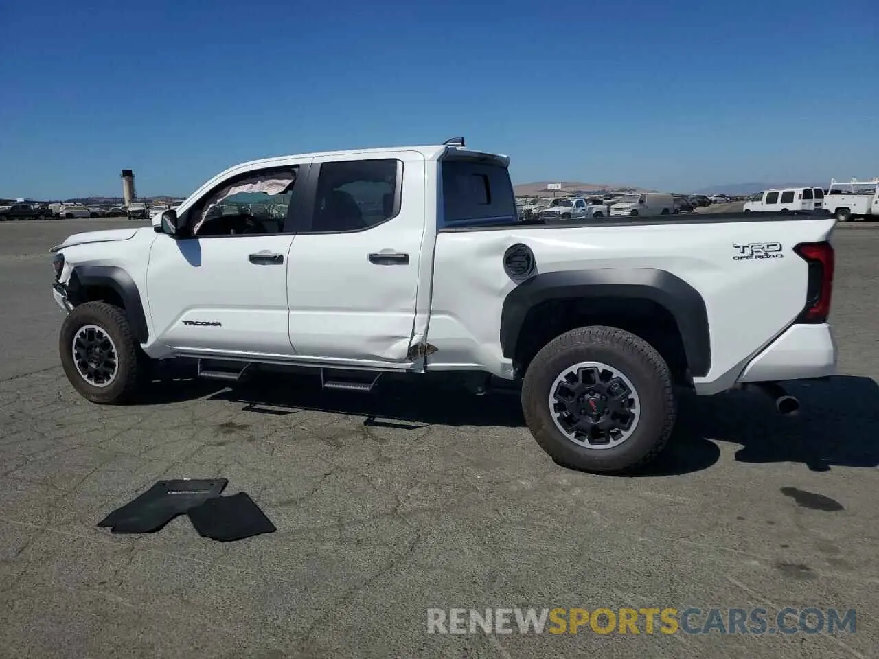 2 Photograph of a damaged car 3TMLB5JN7RM006449 TOYOTA TACOMA 2024