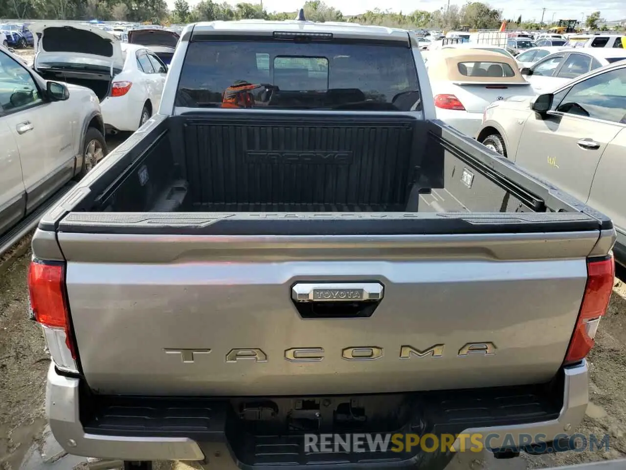 6 Photograph of a damaged car 3TMLB5JN7RM013546 TOYOTA TACOMA 2024