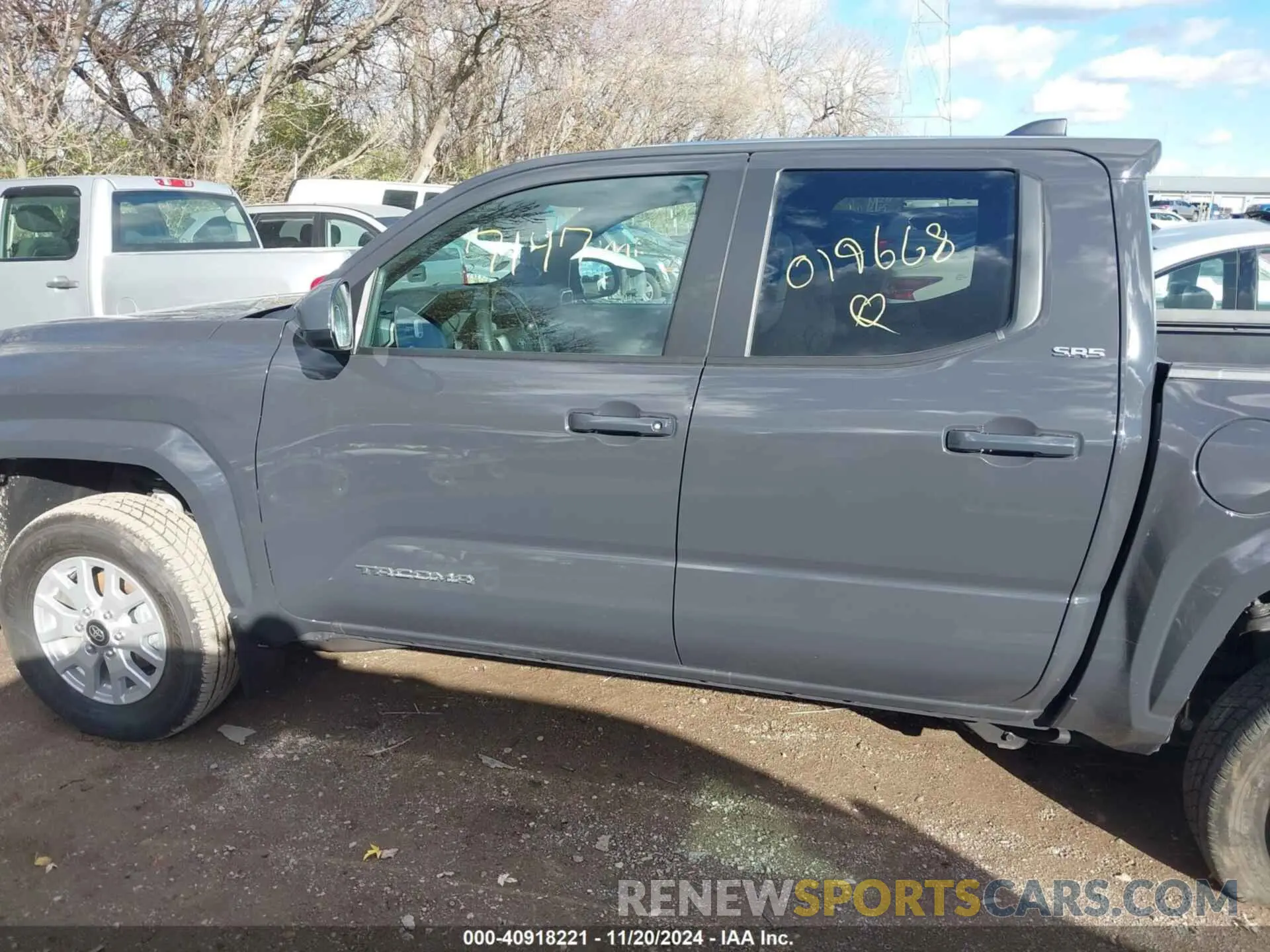 14 Photograph of a damaged car 3TMLB5JN7RM019668 TOYOTA TACOMA 2024