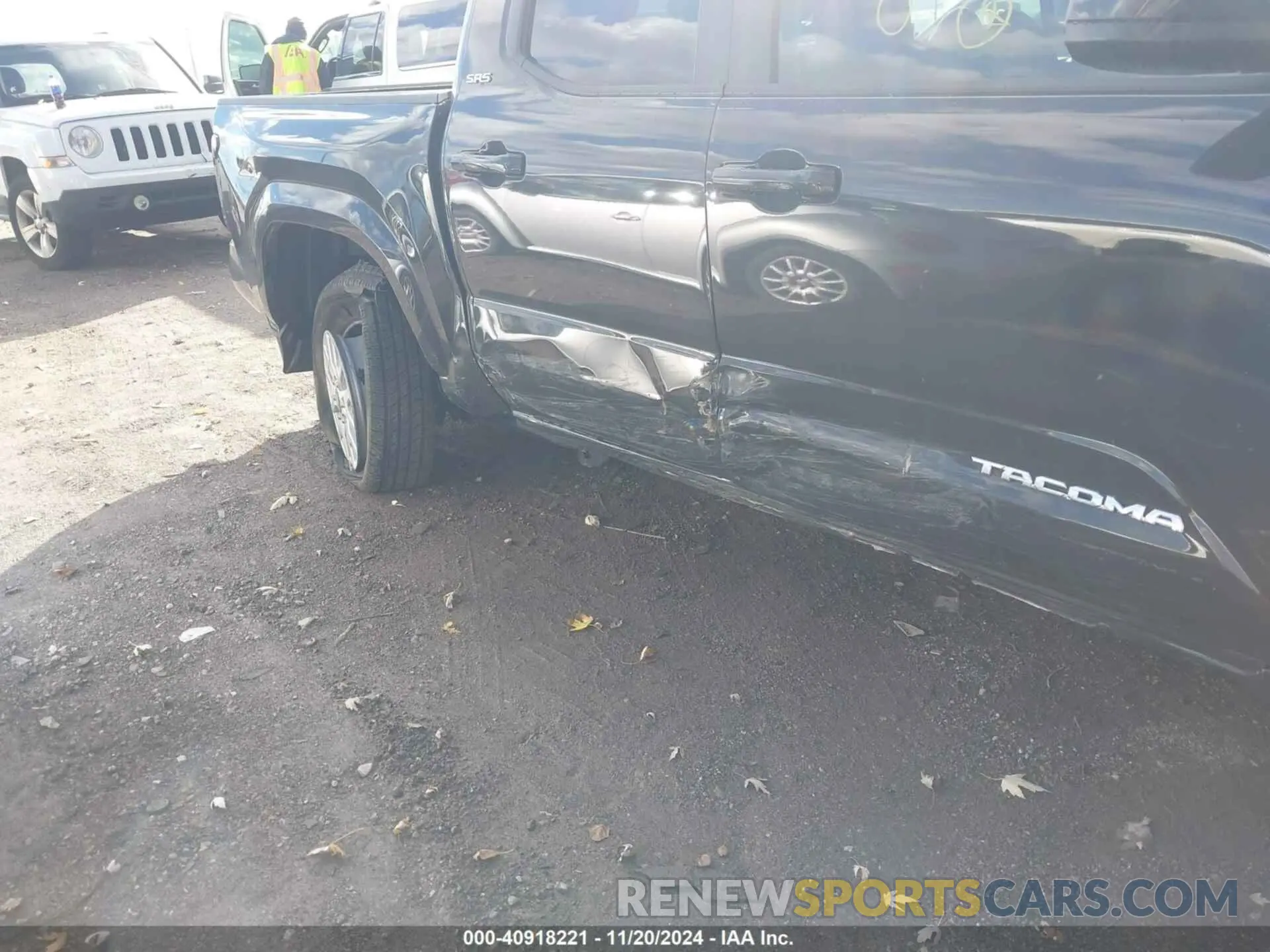 6 Photograph of a damaged car 3TMLB5JN7RM019668 TOYOTA TACOMA 2024