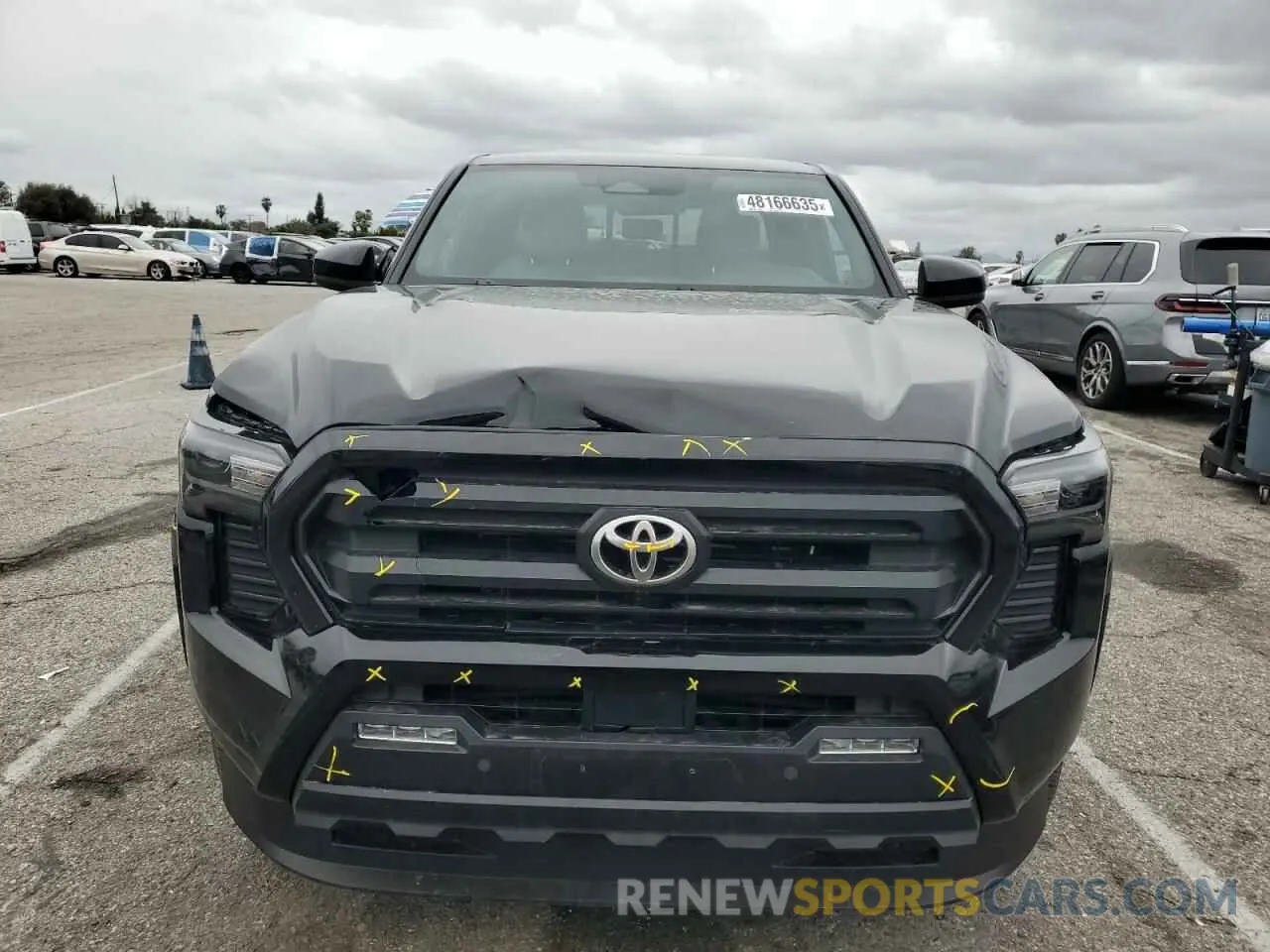5 Photograph of a damaged car 3TMLB5JN7RM025678 TOYOTA TACOMA 2024