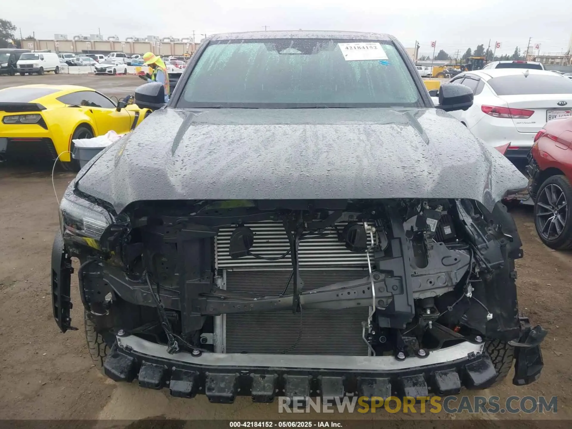 13 Photograph of a damaged car 3TMLB5JN7RM035613 TOYOTA TACOMA 2024