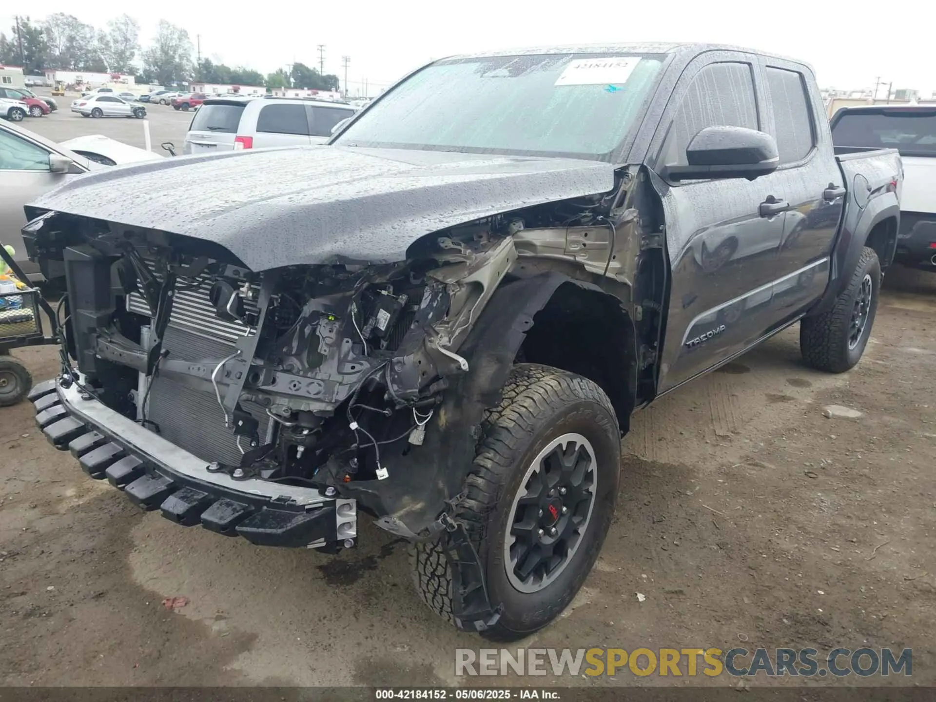 2 Photograph of a damaged car 3TMLB5JN7RM035613 TOYOTA TACOMA 2024