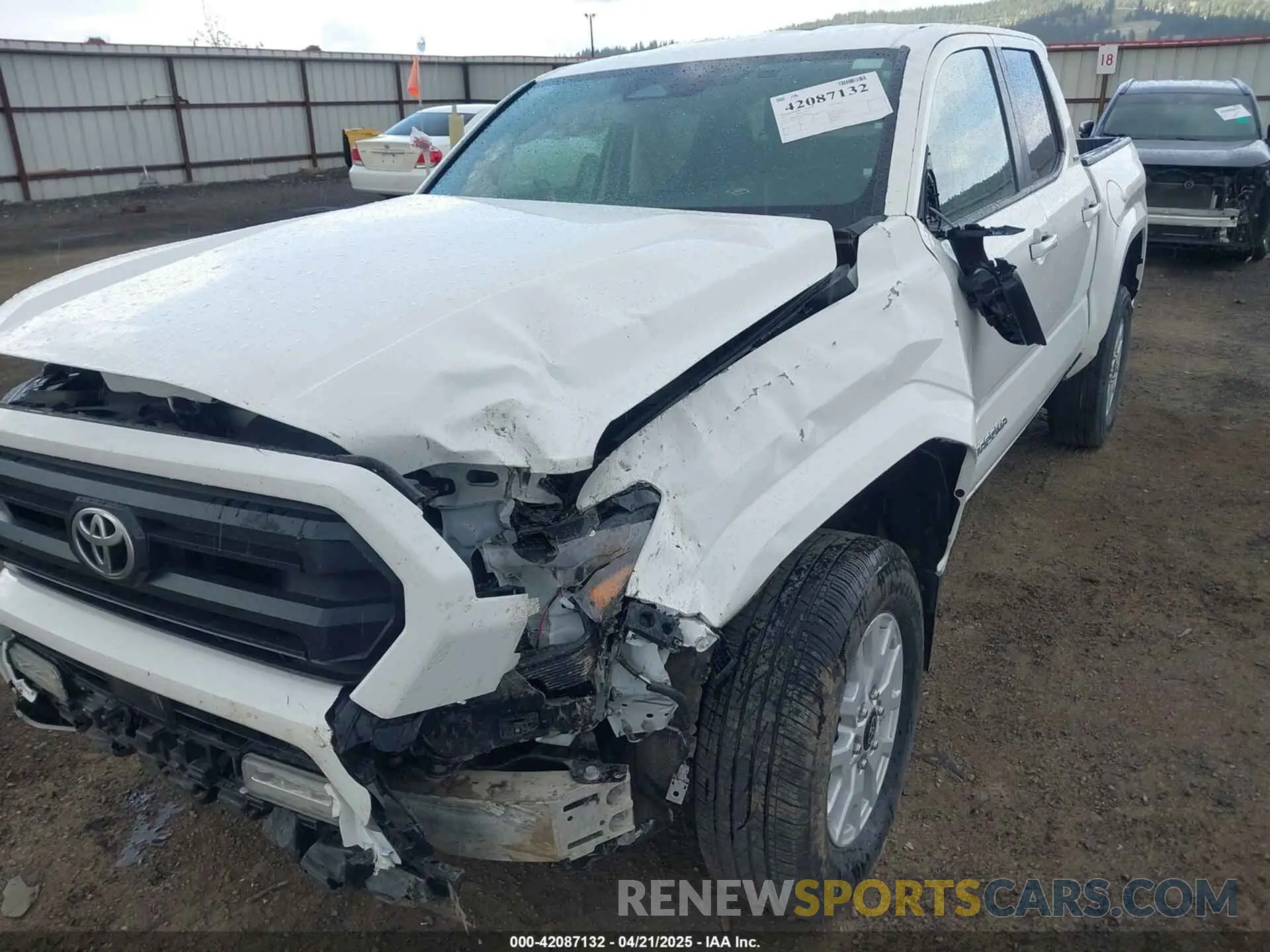 6 Photograph of a damaged car 3TMLB5JN7RM036681 TOYOTA TACOMA 2024