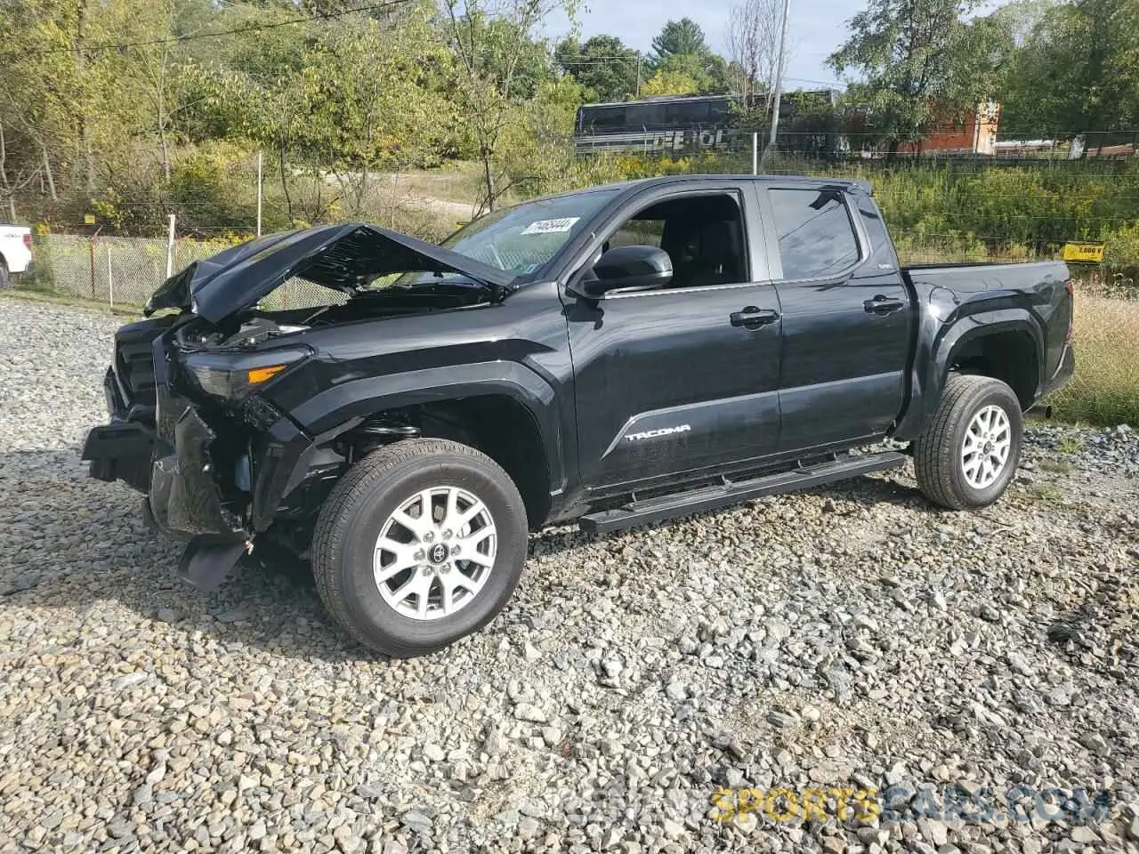 1 Photograph of a damaged car 3TMLB5JN7RM039693 TOYOTA TACOMA 2024
