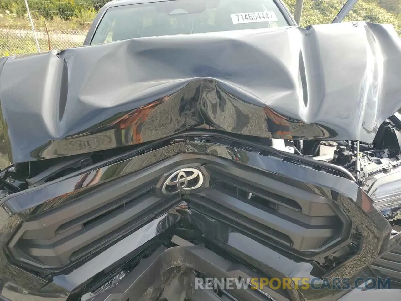 11 Photograph of a damaged car 3TMLB5JN7RM039693 TOYOTA TACOMA 2024