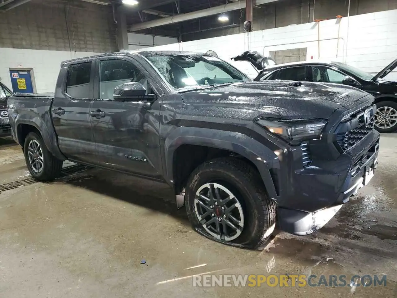 4 Photograph of a damaged car 3TMLB5JN7RM055649 TOYOTA TACOMA 2024