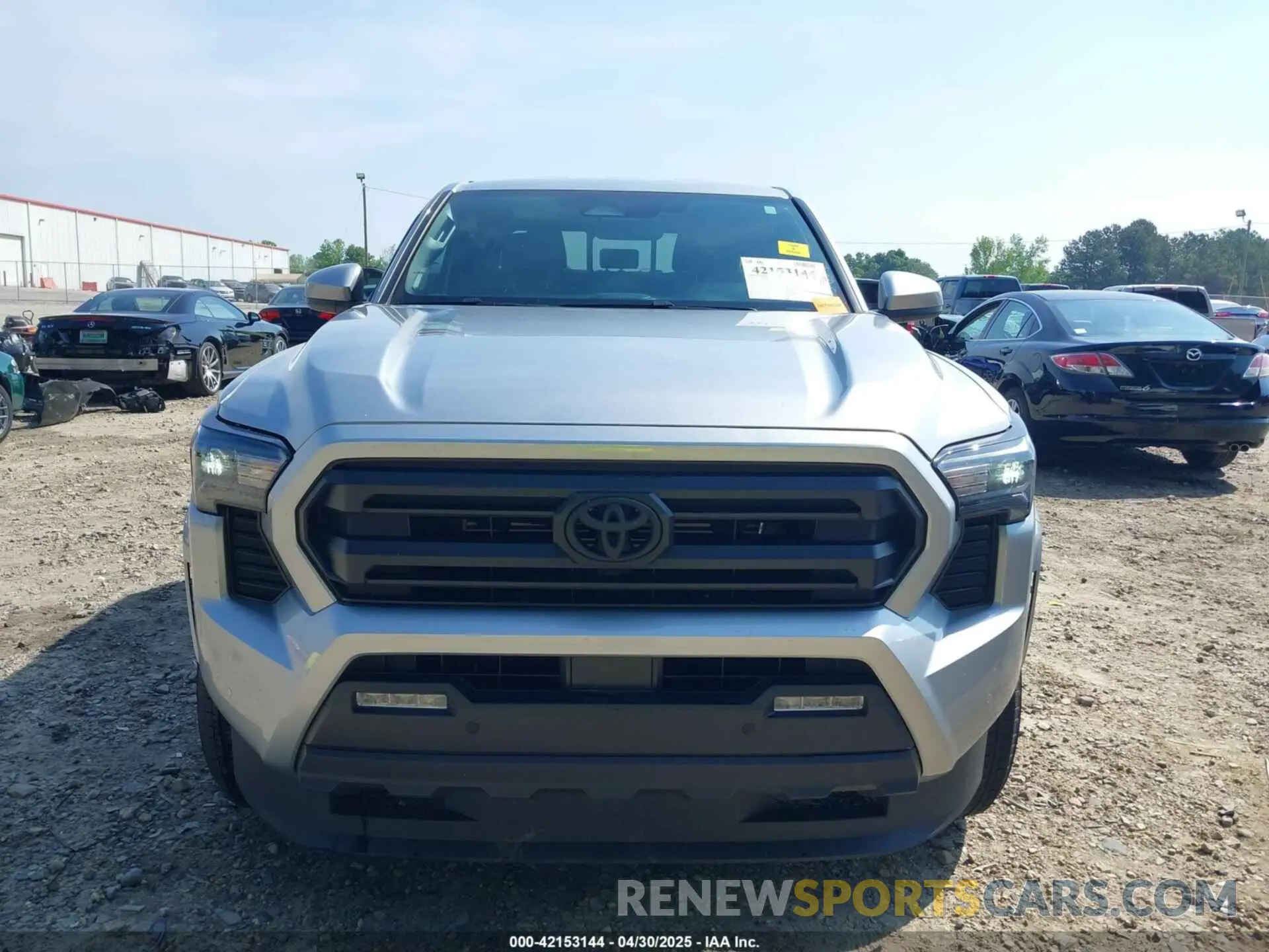 12 Photograph of a damaged car 3TMLB5JN8RM017959 TOYOTA TACOMA 2024