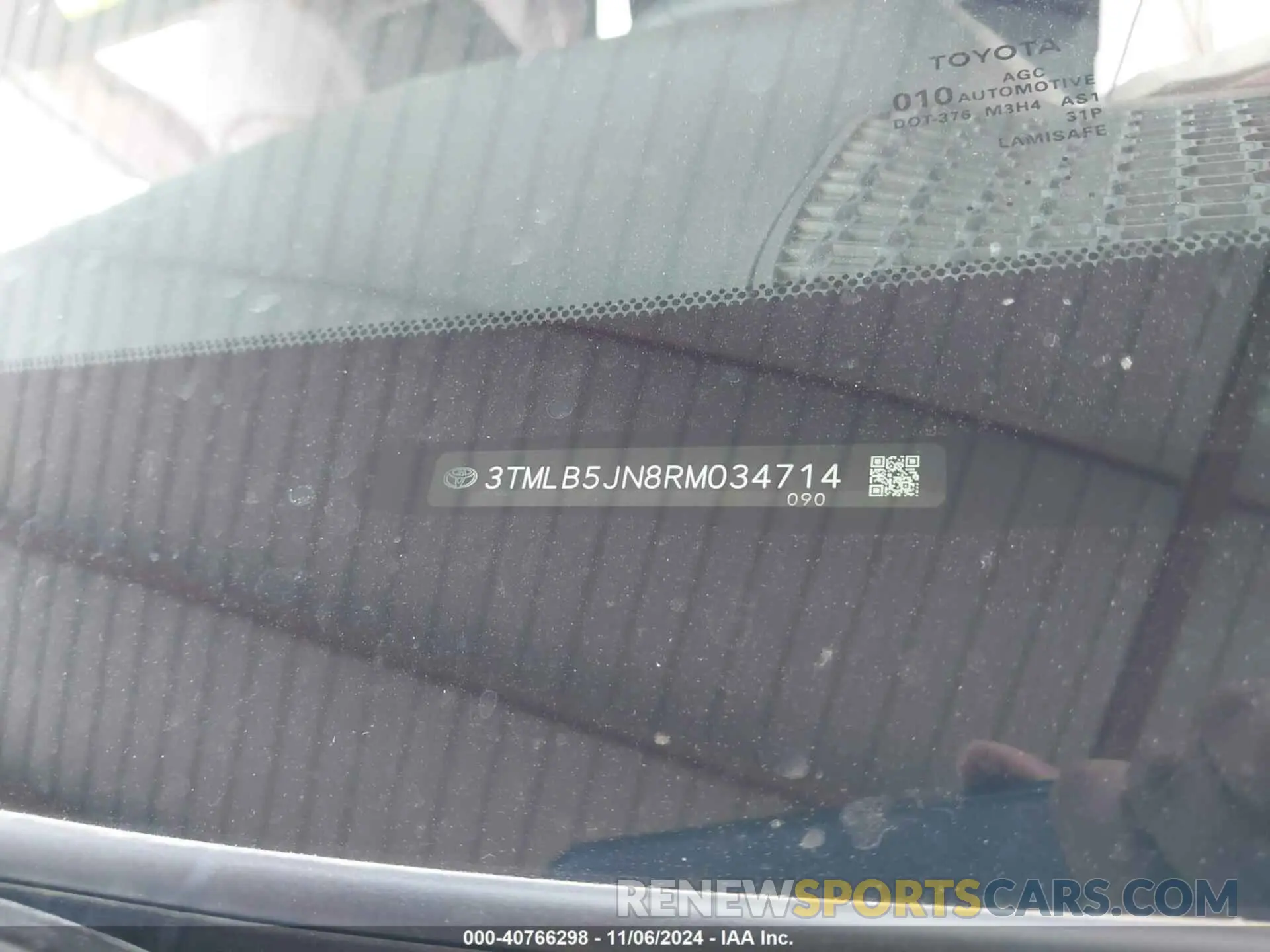 9 Photograph of a damaged car 3TMLB5JN8RM034714 TOYOTA TACOMA 2024