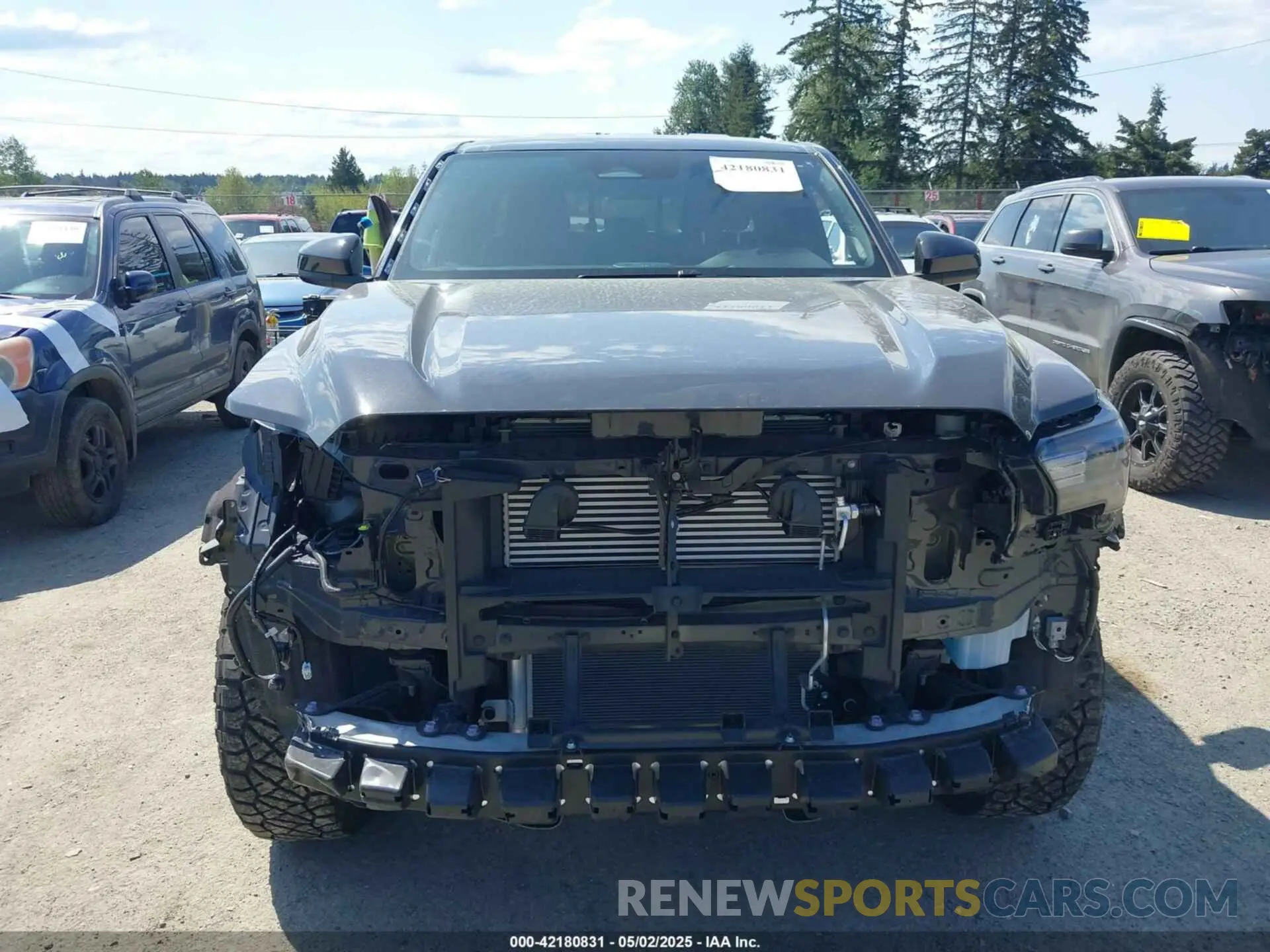 13 Photograph of a damaged car 3TMLB5JN8RM035295 TOYOTA TACOMA 2024