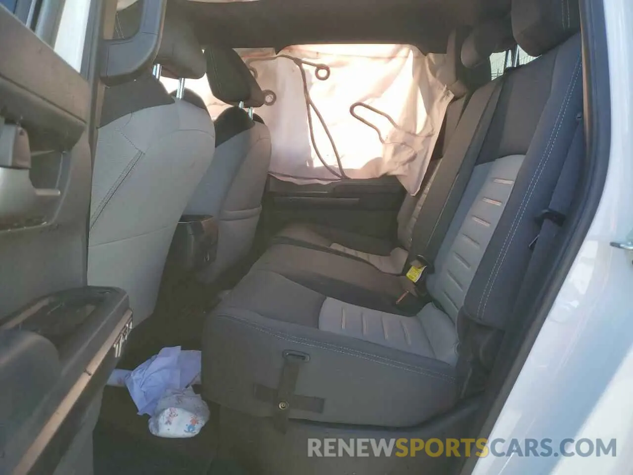 10 Photograph of a damaged car 3TMLB5JN8RM045339 TOYOTA TACOMA 2024