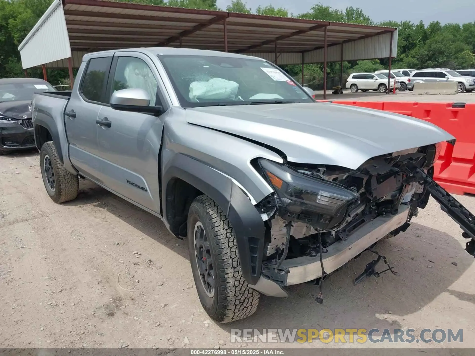 1 Photograph of a damaged car 3TMLB5JN9RM003004 TOYOTA TACOMA 2024