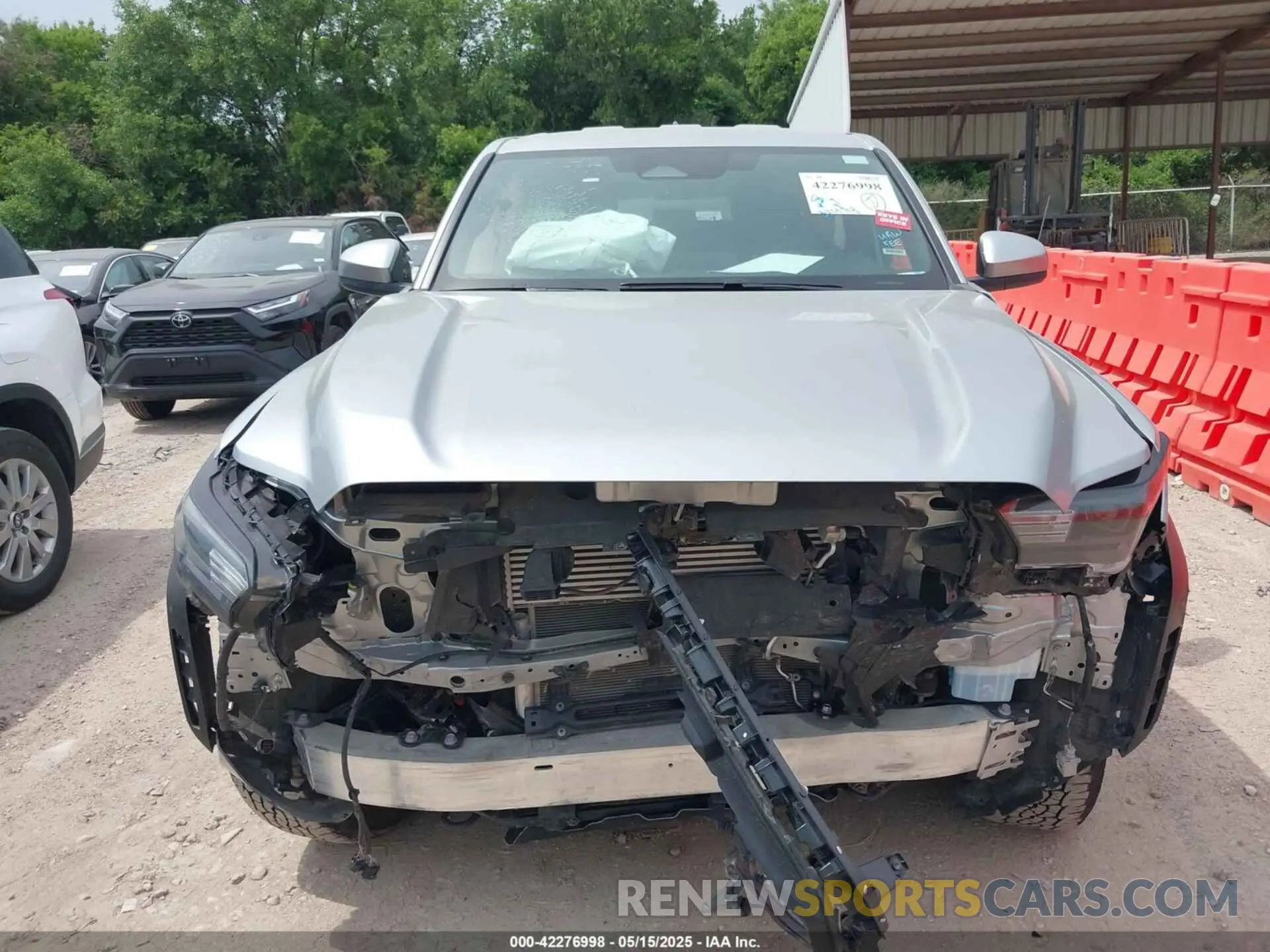 12 Photograph of a damaged car 3TMLB5JN9RM003004 TOYOTA TACOMA 2024