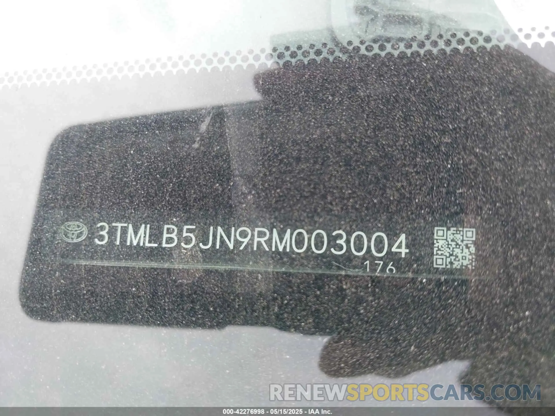 9 Photograph of a damaged car 3TMLB5JN9RM003004 TOYOTA TACOMA 2024