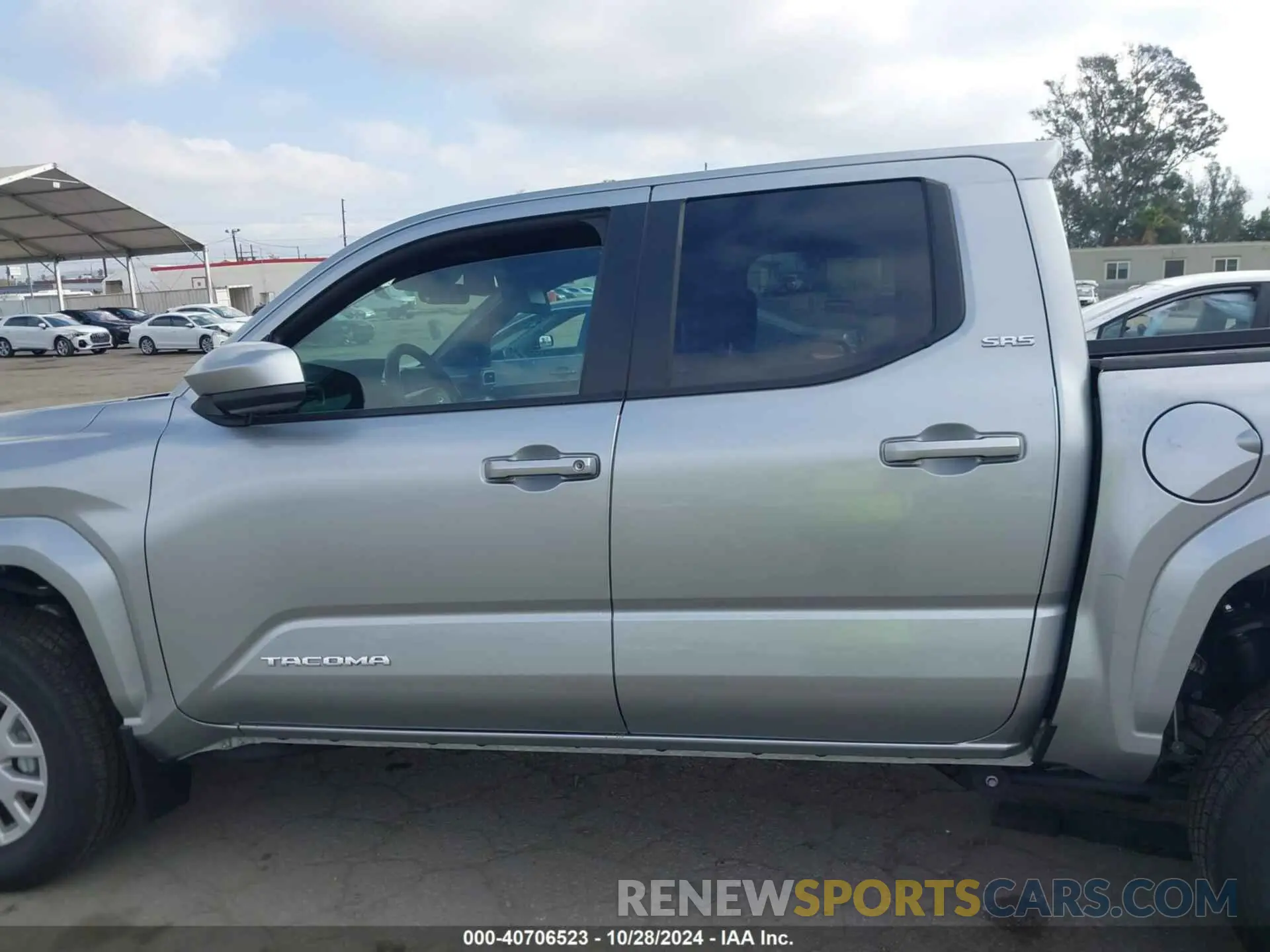 15 Photograph of a damaged car 3TMLB5JN9RM003486 TOYOTA TACOMA 2024