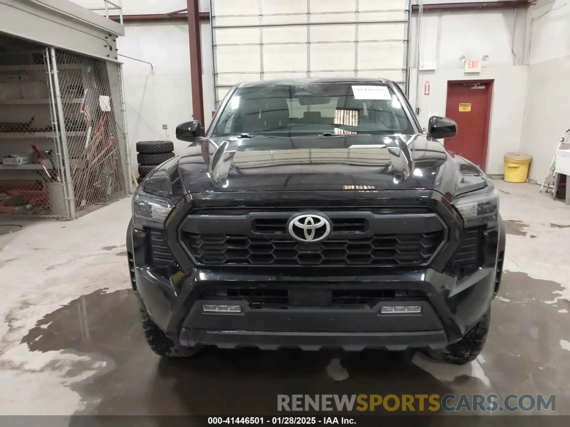 12 Photograph of a damaged car 3TMLB5JN9RM026461 TOYOTA TACOMA 2024