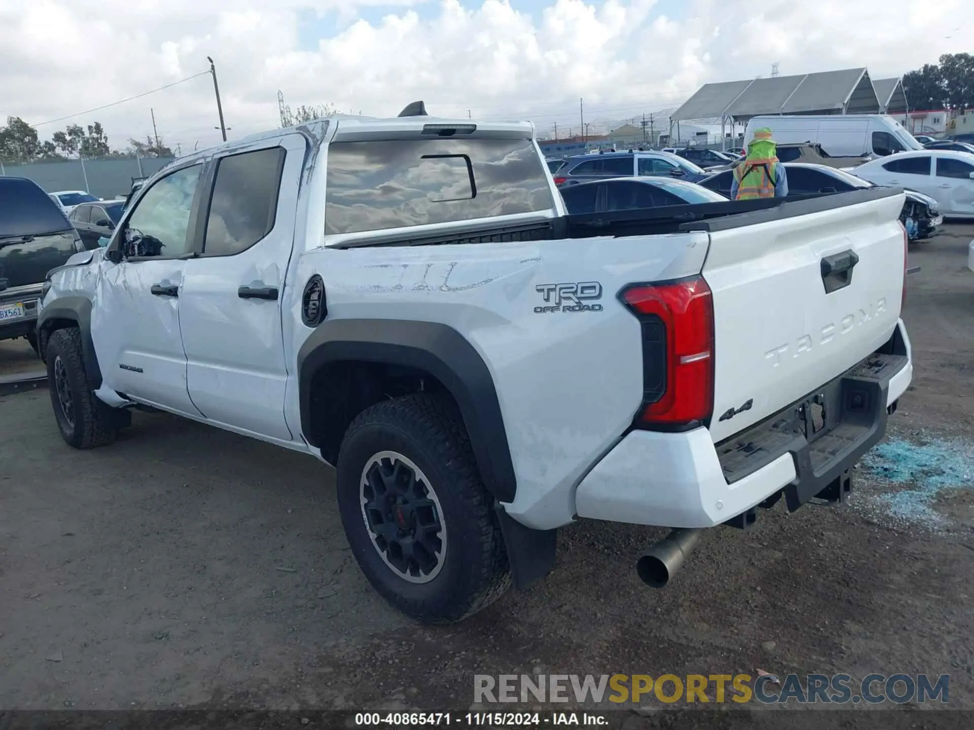 3 Photograph of a damaged car 3TMLB5JN9RM029716 TOYOTA TACOMA 2024