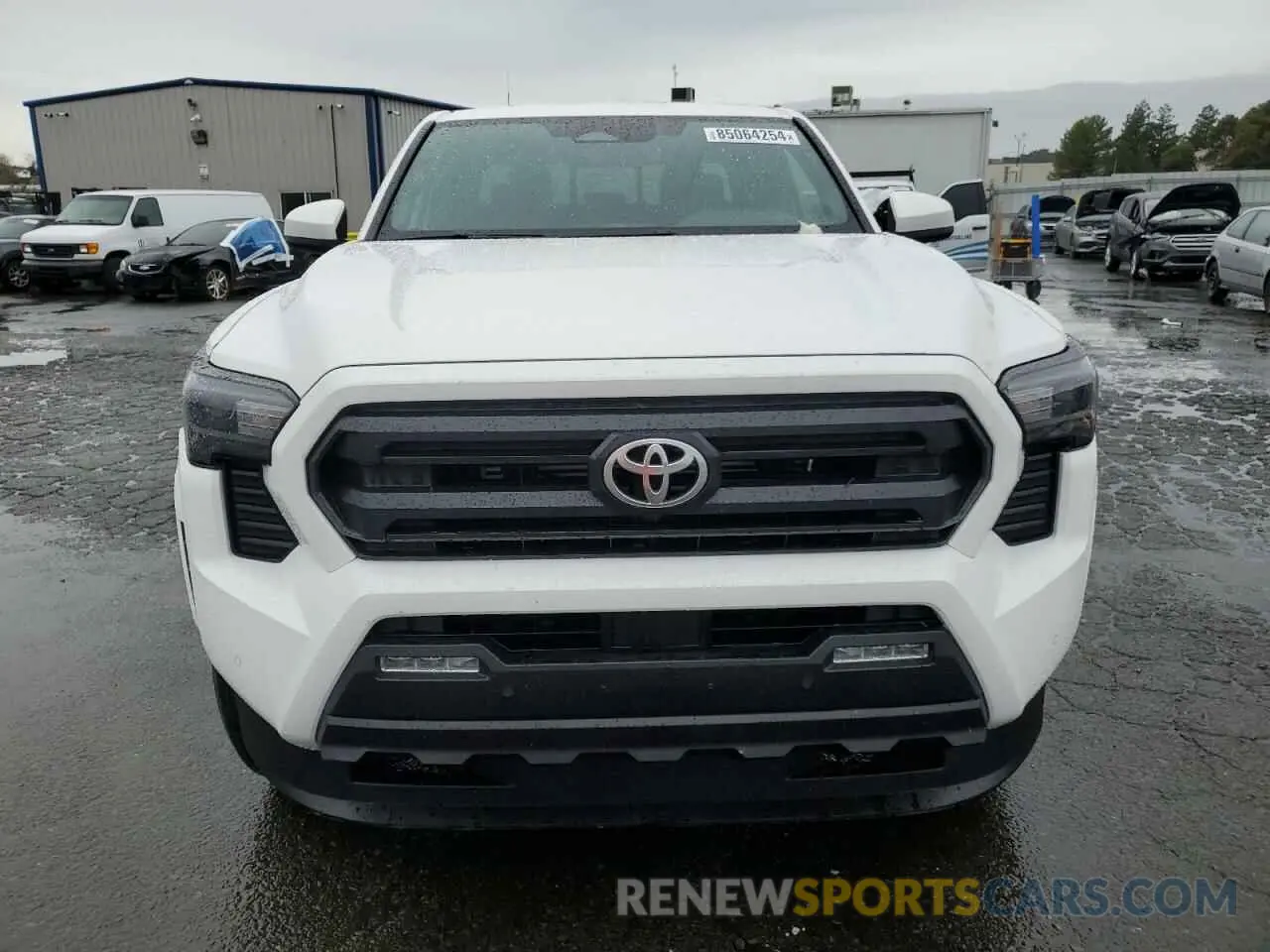 5 Photograph of a damaged car 3TMLB5JN9RM034415 TOYOTA TACOMA 2024