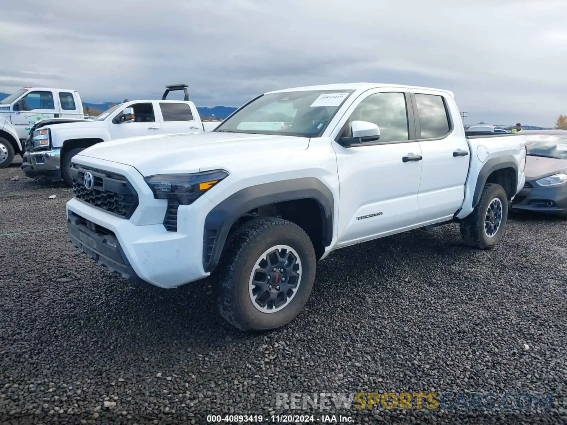2 Photograph of a damaged car 3TMLB5JN9RM035256 TOYOTA TACOMA 2024